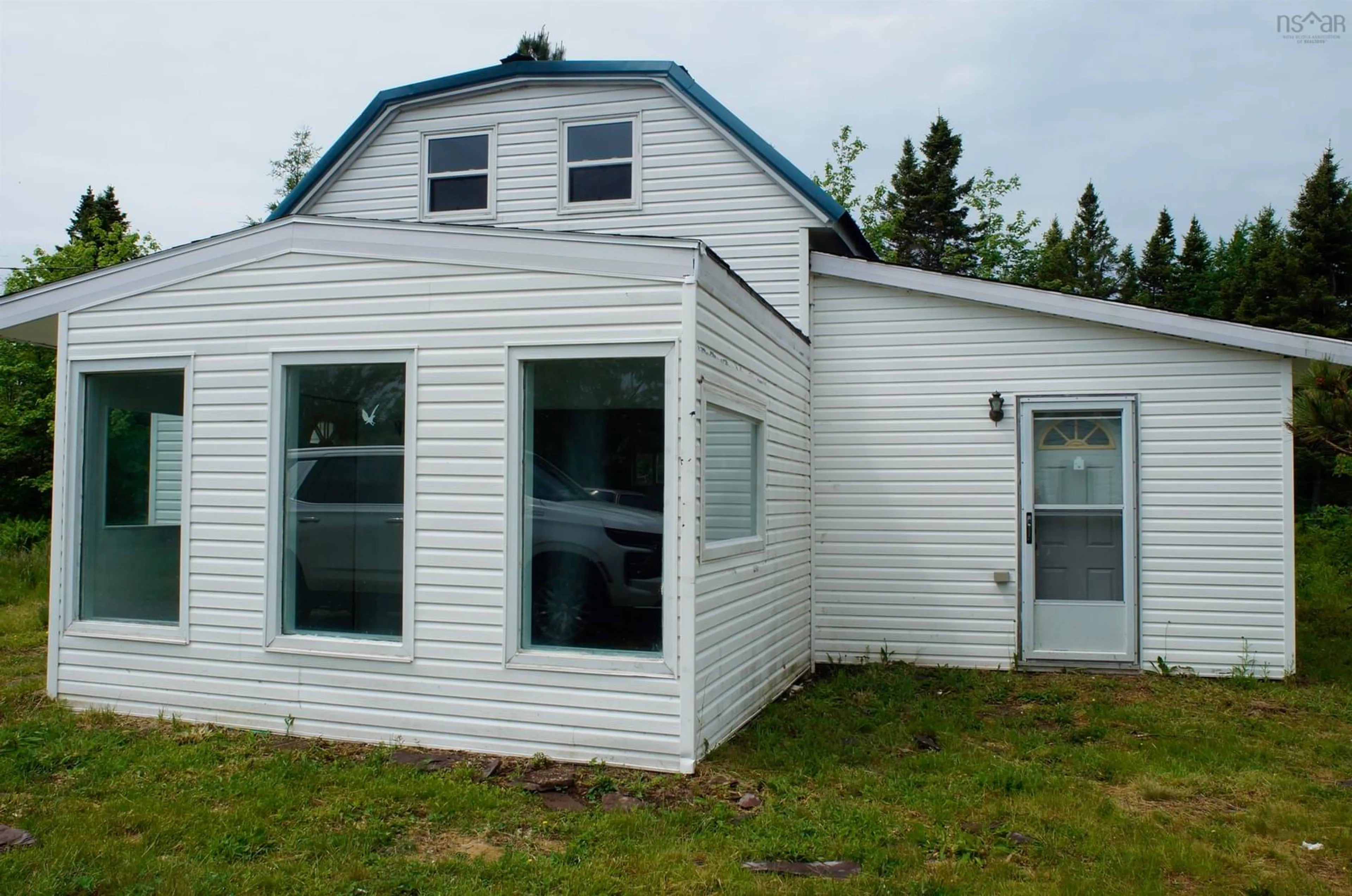 Home with vinyl exterior material, building for 5059 Louisbourg Hwy, Mira Albert Bridge Nova Scotia B1K 3T9