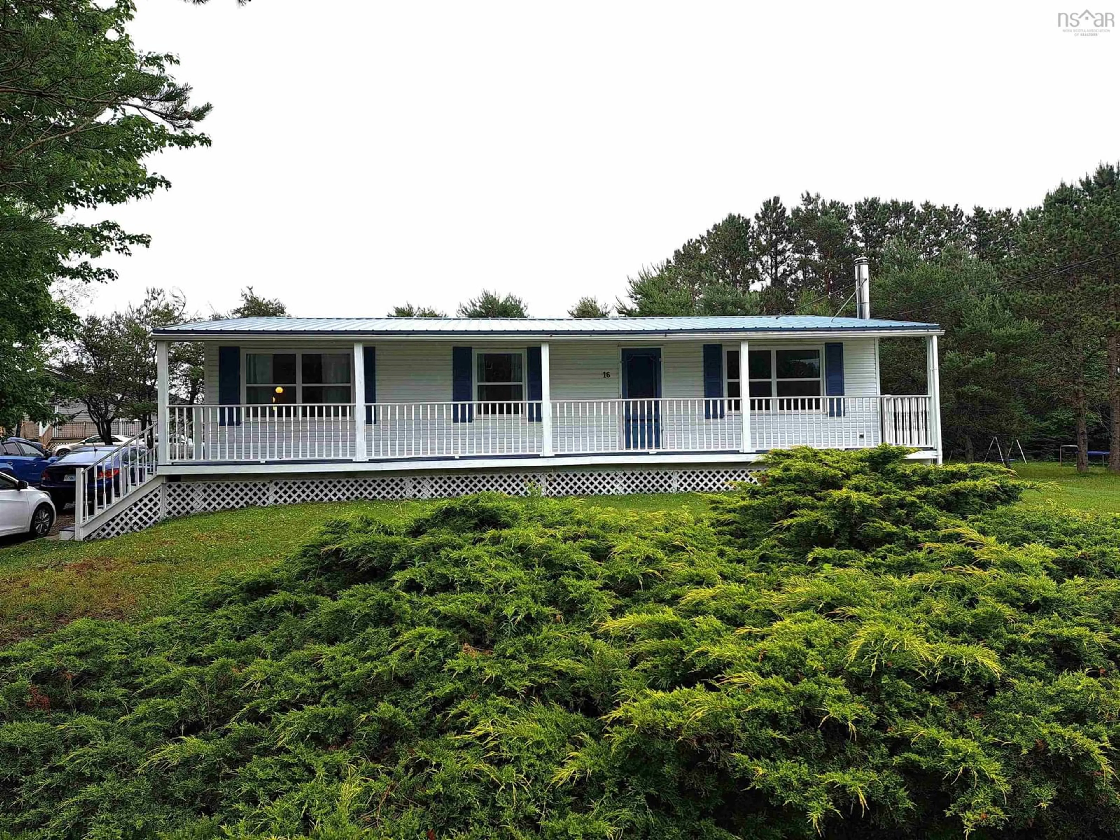 A pic from outside/outdoor area/front of a property/back of a property/a pic from drone, unknown for 16 Kay Crt, Valley Nova Scotia B6L 3T3