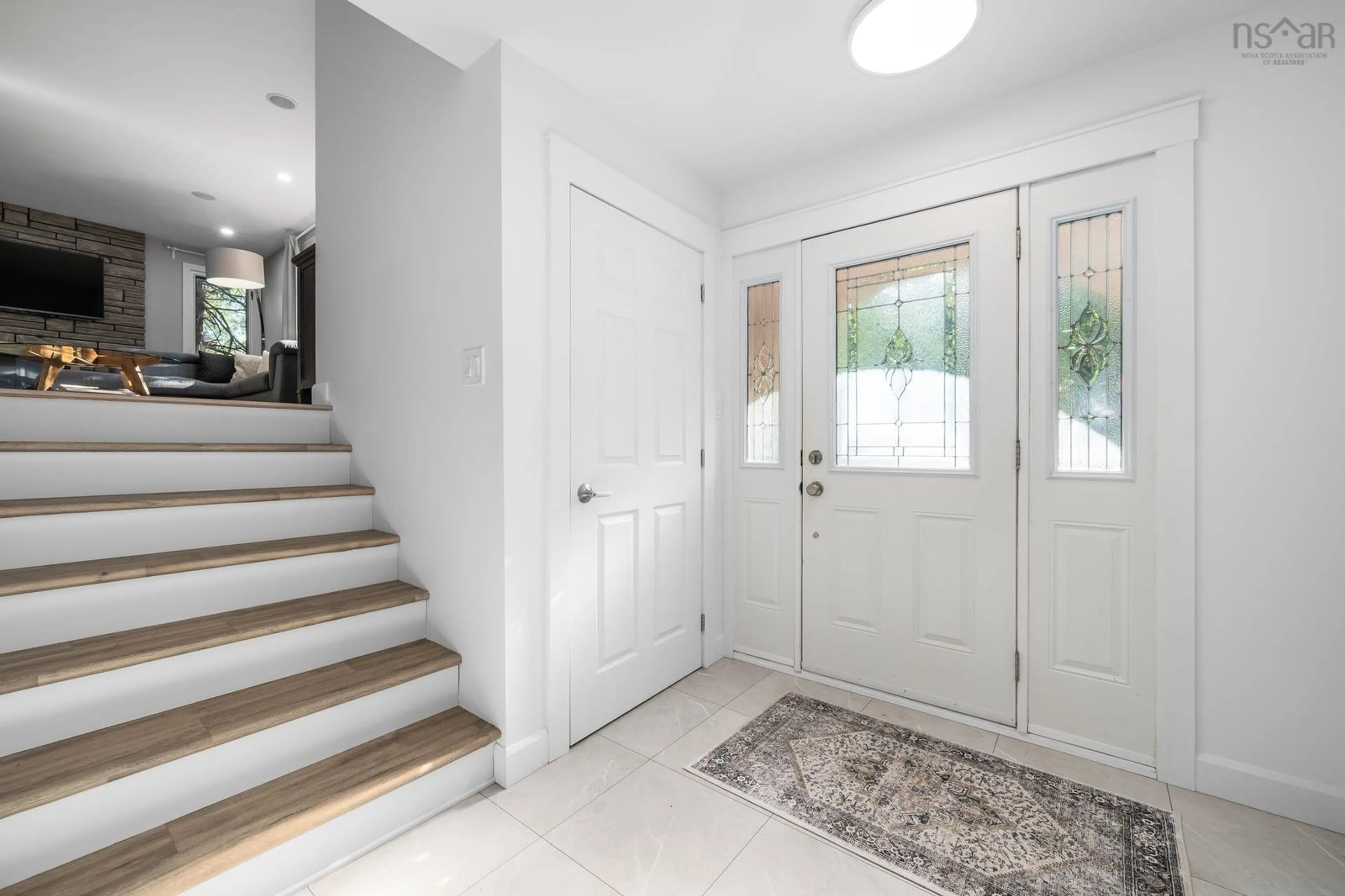 Indoor entryway for 79 Union St, Bedford Nova Scotia B4A 2B6