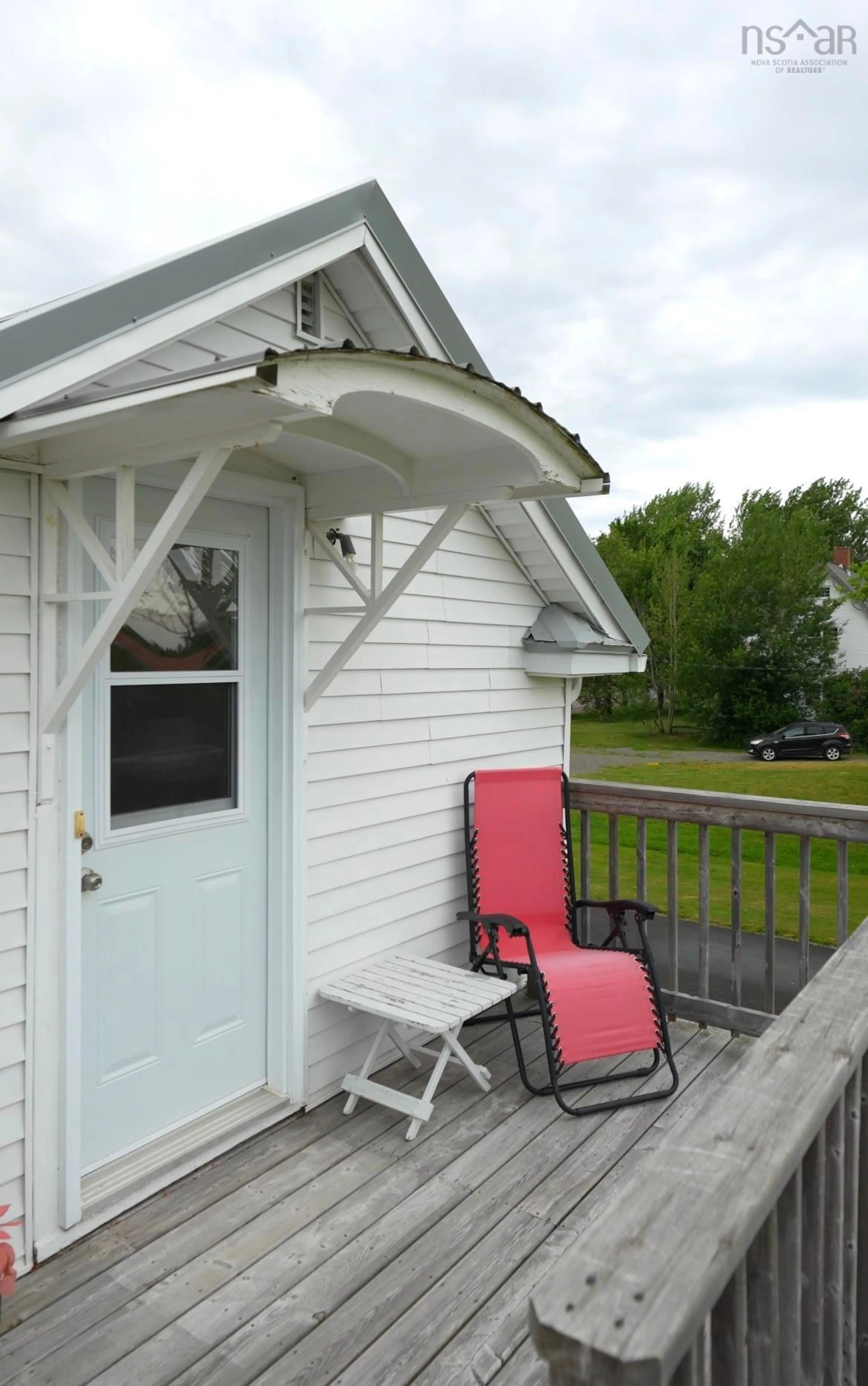 Patio, street for 108 Church St, Pugwash Nova Scotia B0K 1L0