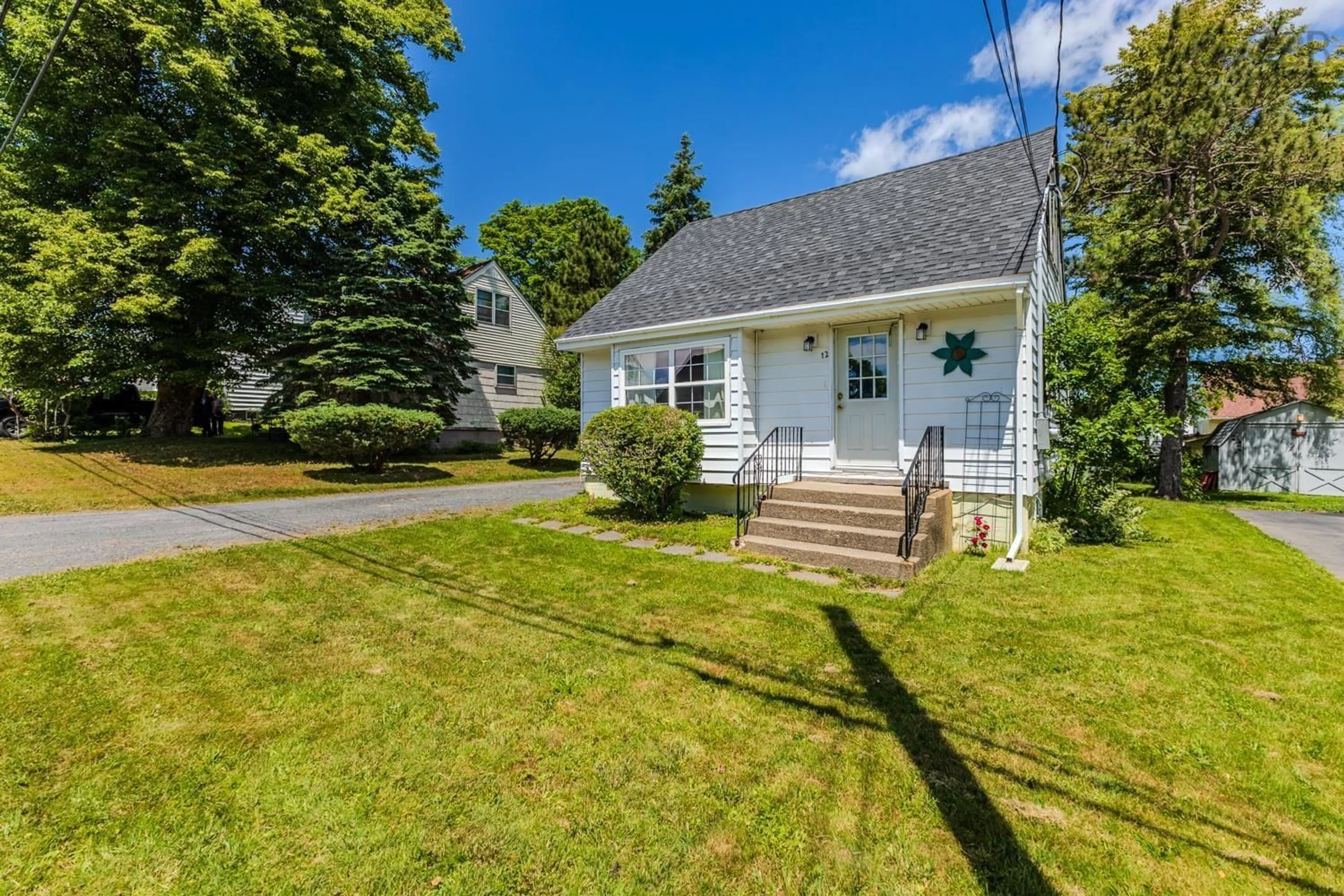 Unknown for 12 Cambey Ave, Stellarton Nova Scotia B0K 1S0