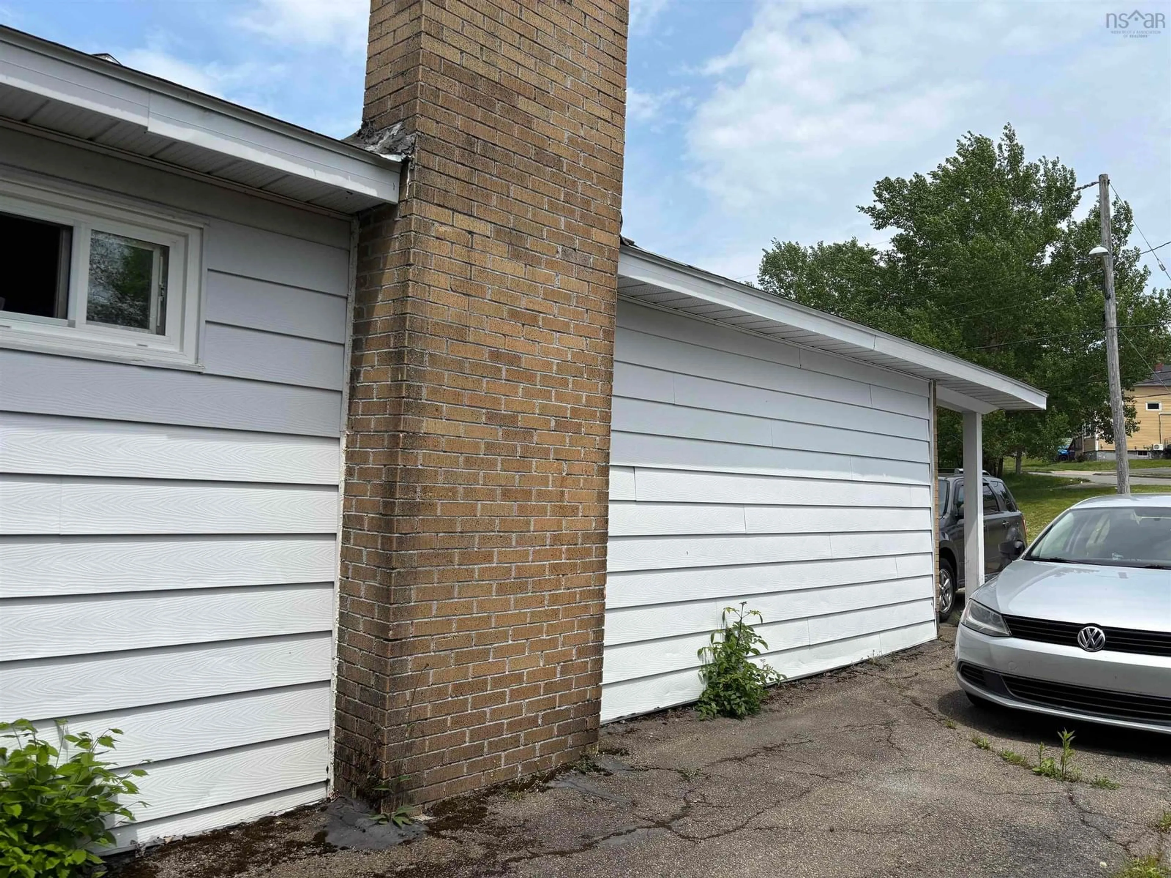 Unknown for 76-78 Sutherland St, Sydney Nova Scotia B1P 2X2