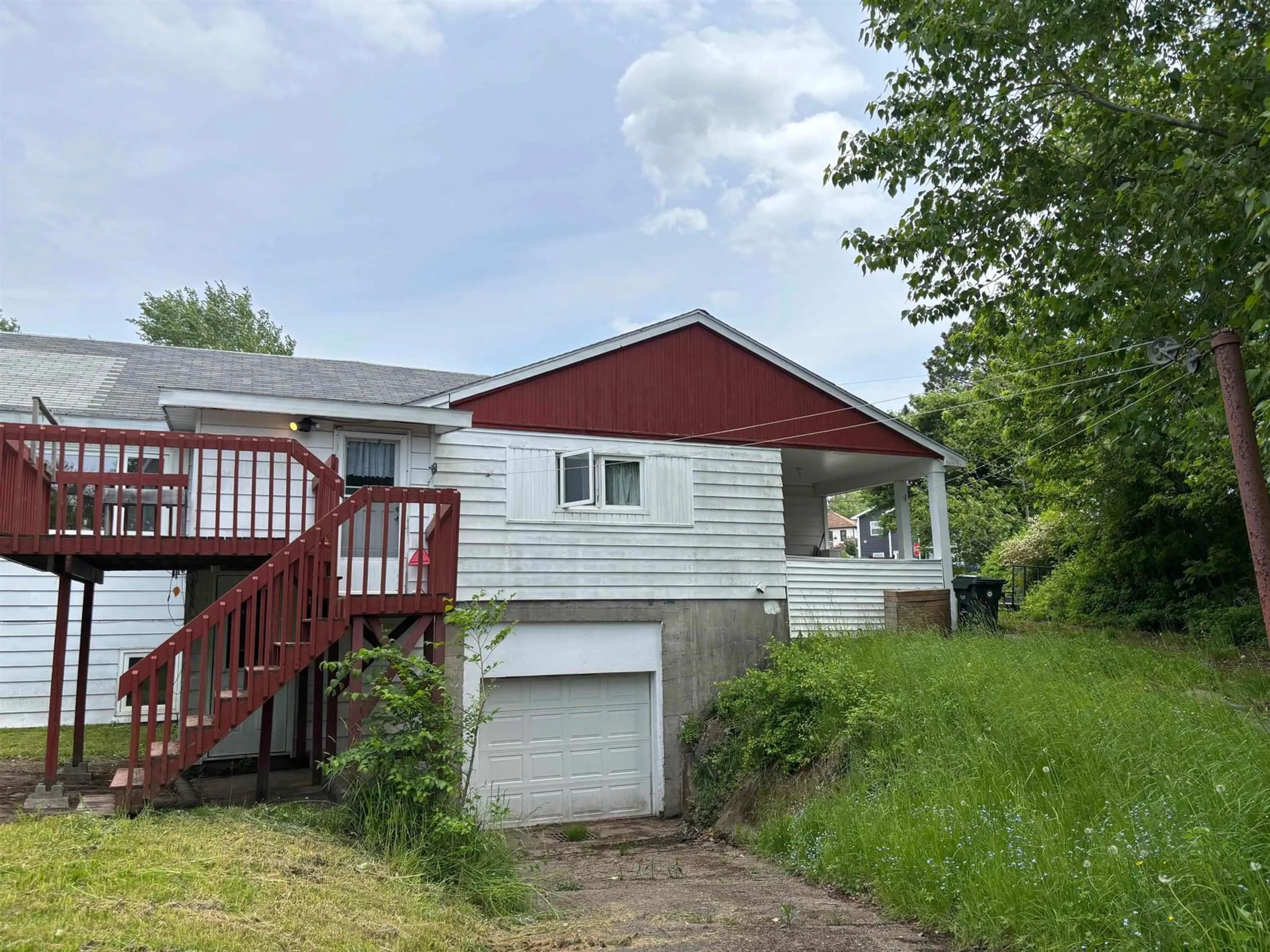 A pic from outside/outdoor area/front of a property/back of a property/a pic from drone, unknown for 76-78 Sutherland St, Sydney Nova Scotia B1P 2X2