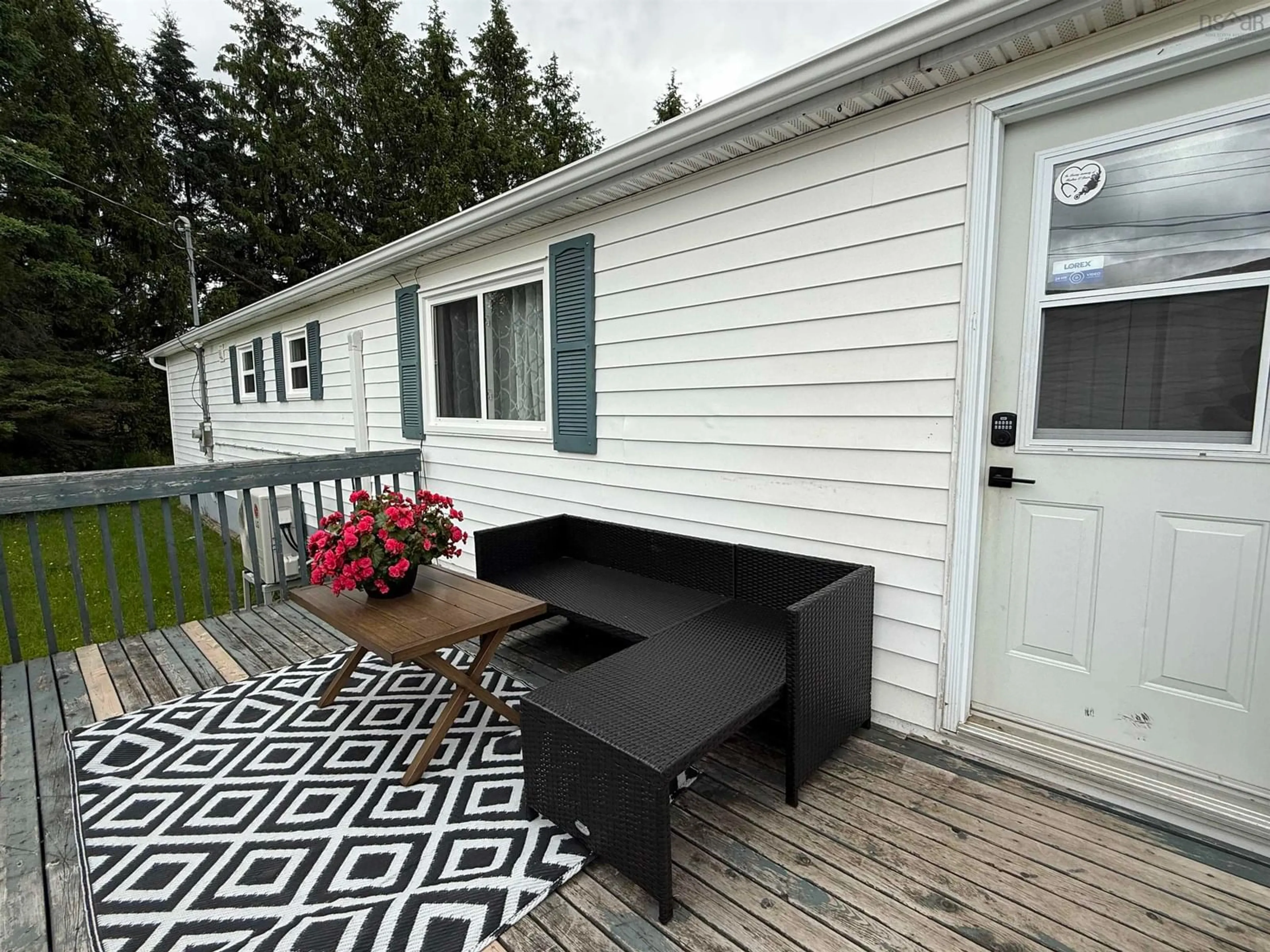 Patio, street for 21 College Crt, Bible Hill Nova Scotia B2N 6P3