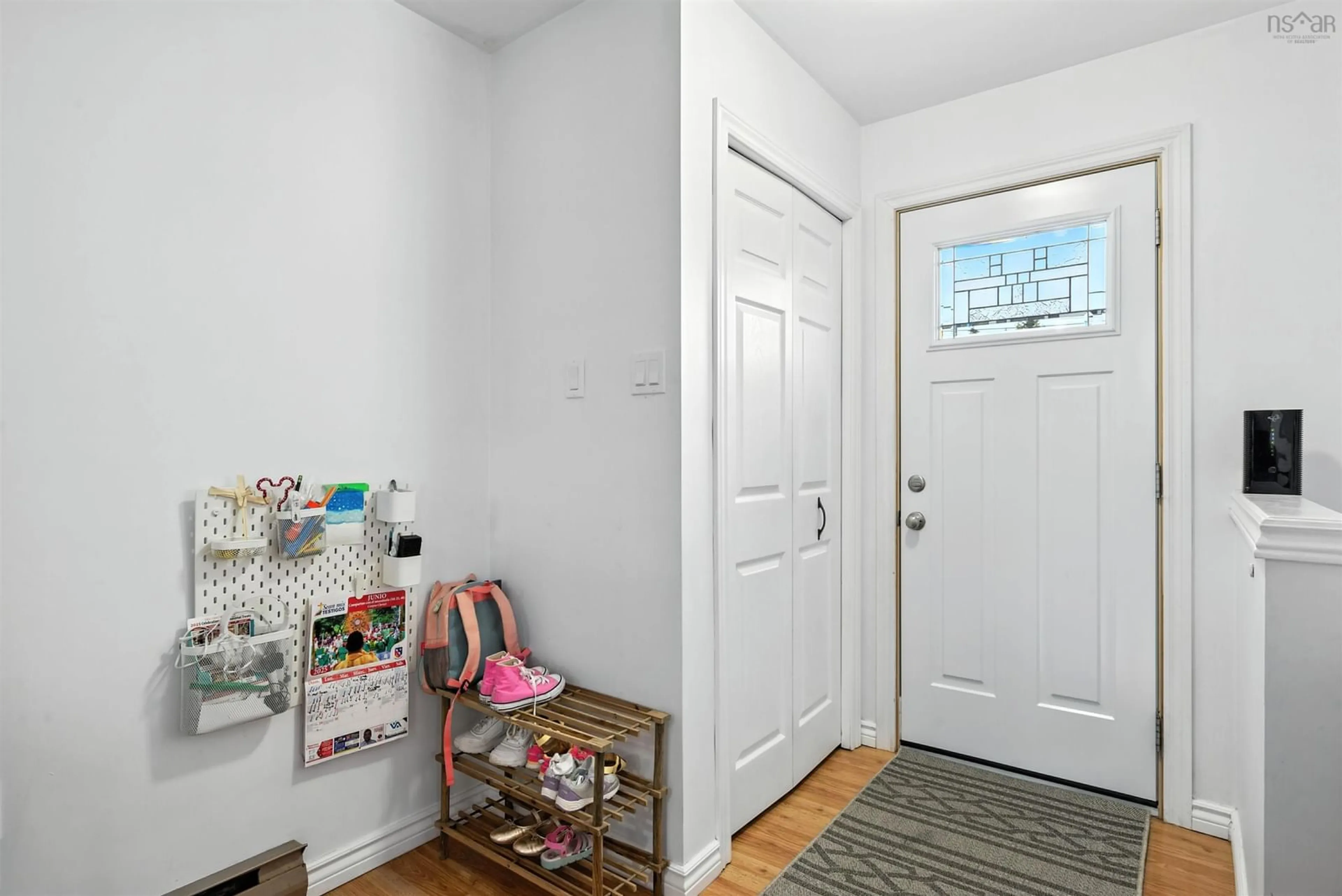Indoor entryway for 34 Oakwood Crt, Nova Scotia Nova Scotia B2W 5P9