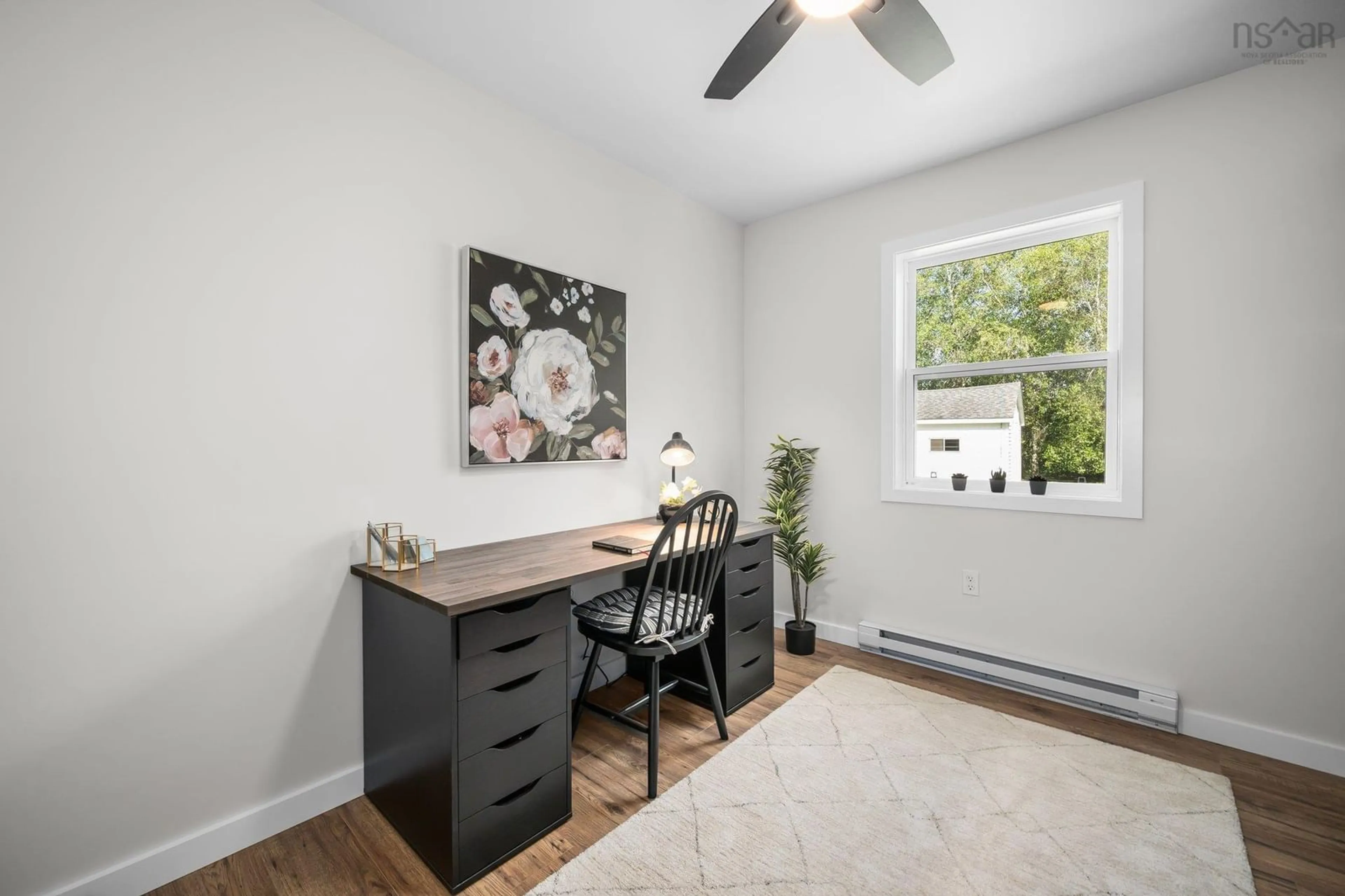 A pic of a room for 279 Gabriel Rd, Falmouth Nova Scotia B0P 1P0