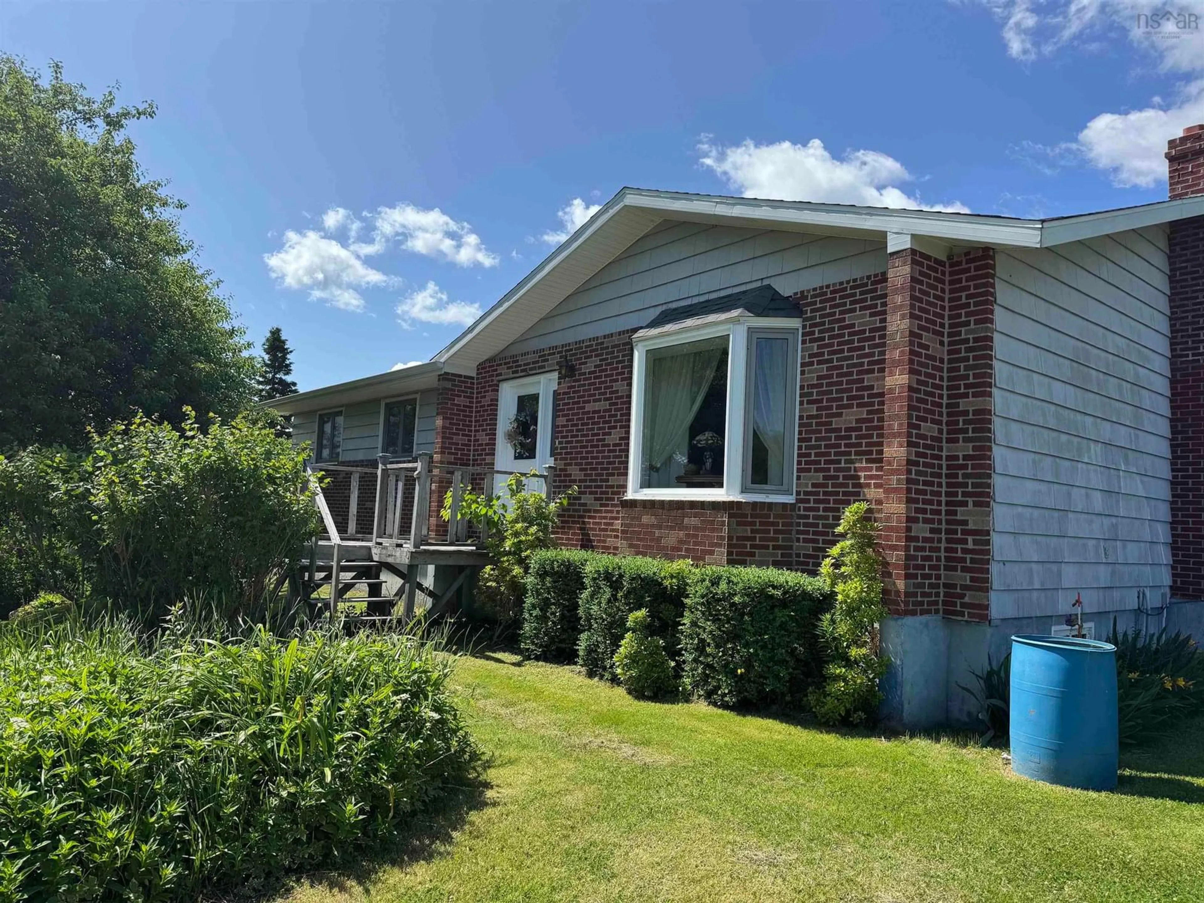 Unknown for 61 Allen Lane, Georges River Nova Scotia B1Y 3J8