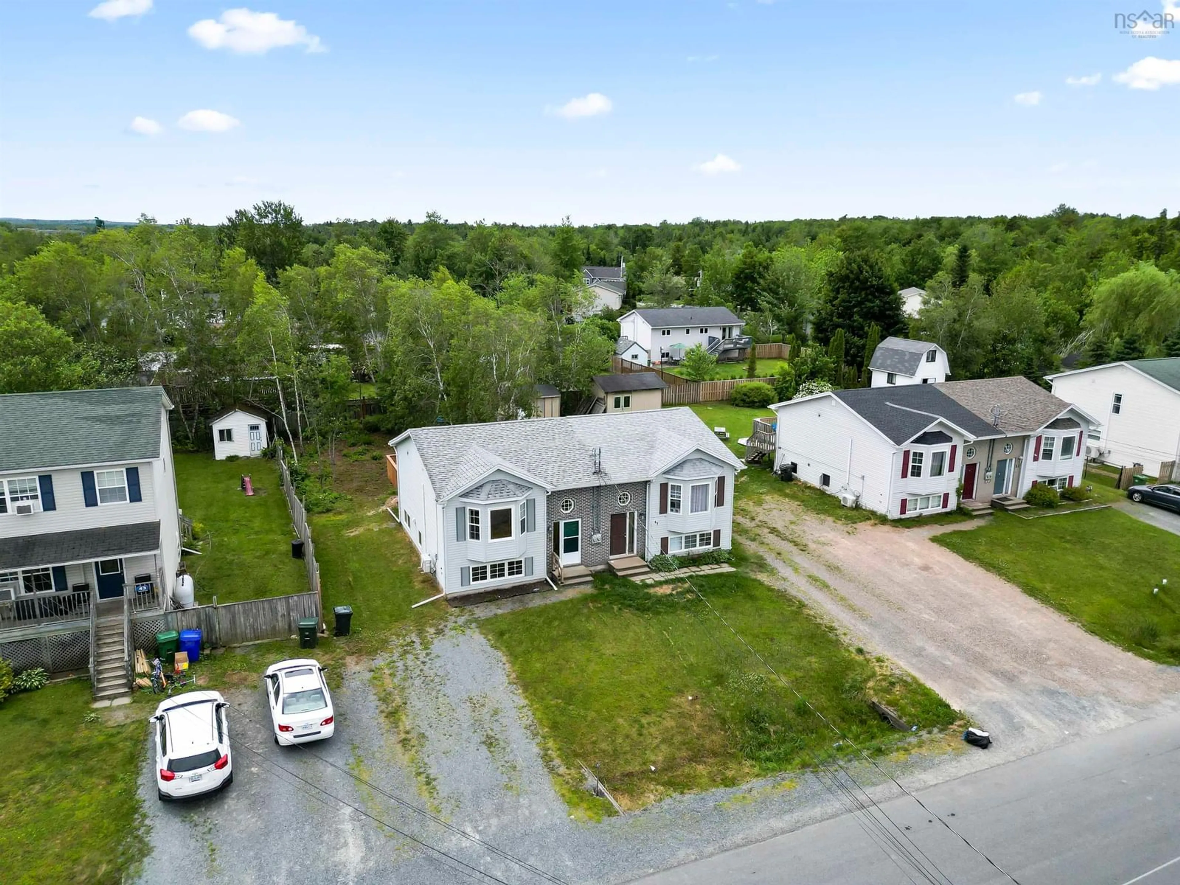 A pic from outside/outdoor area/front of a property/back of a property/a pic from drone, street for 45 Hemlock Dr, Elmsdale Nova Scotia B2S 1B6