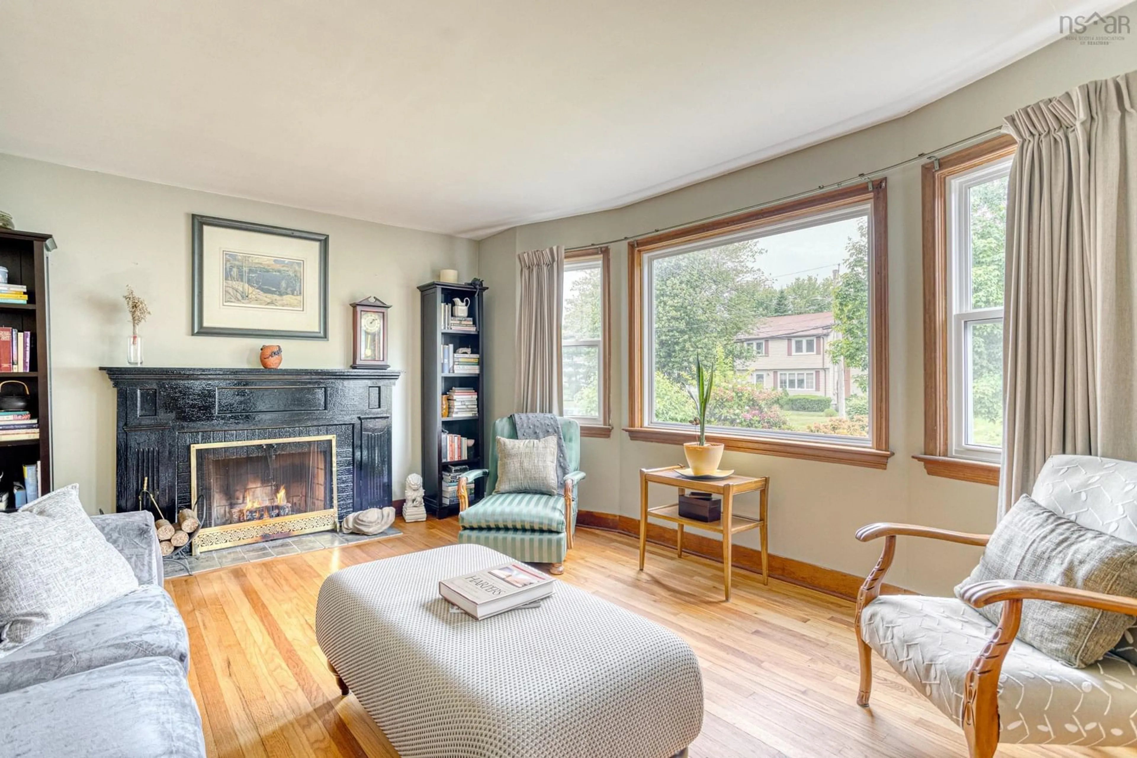 Living room with furniture, wood/laminate floor for 38 Lawson Ave, Dartmouth Nova Scotia B2W 2Z3
