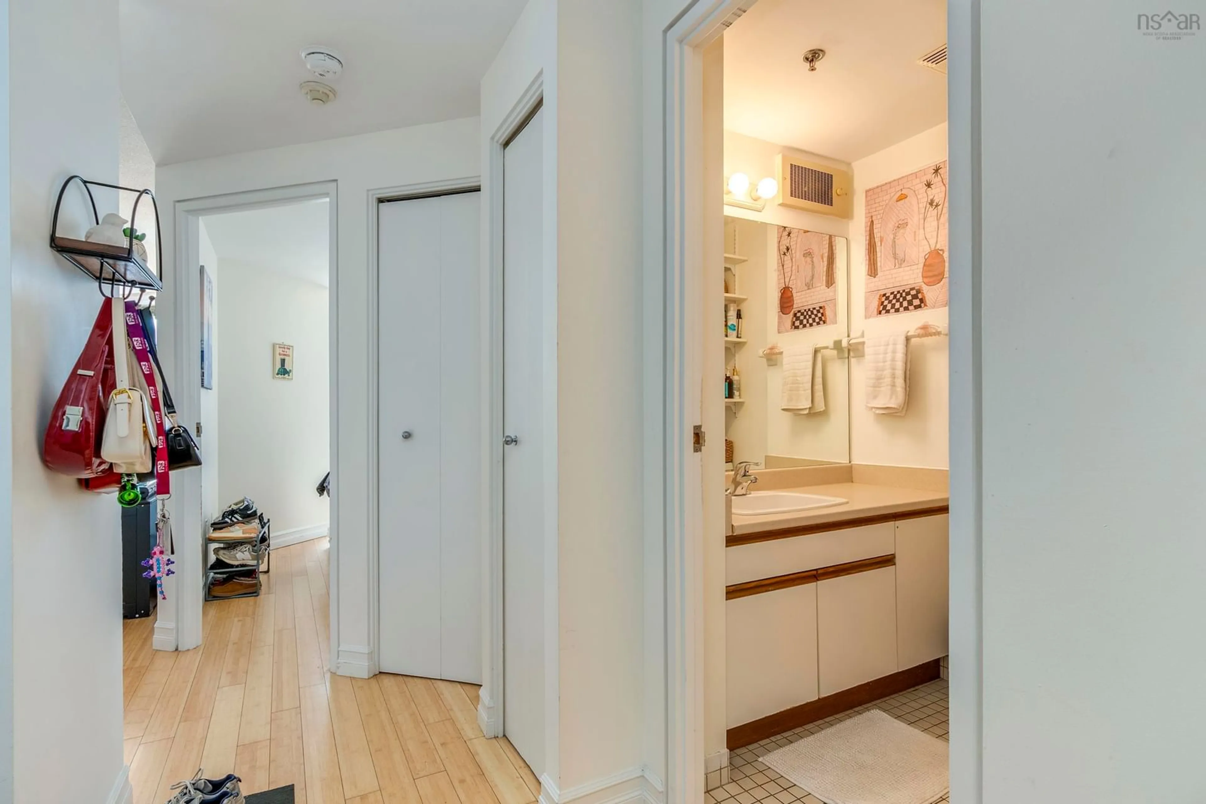 Indoor entryway for 1326 Lower Water St #623, Halifax Nova Scotia B3J 3R3