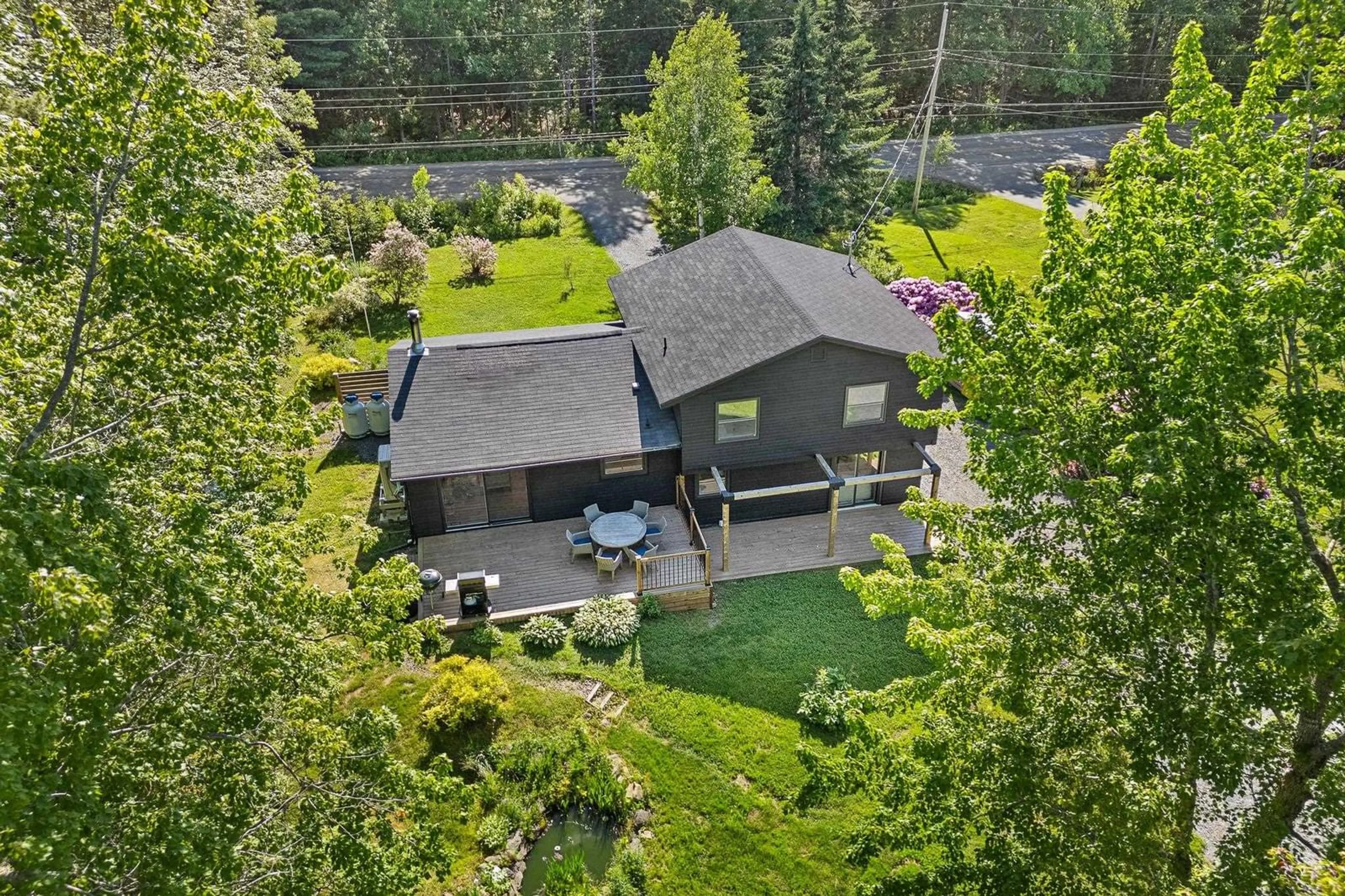 A pic from outside/outdoor area/front of a property/back of a property/a pic from drone, unknown for 87 Mount Pleasant Rd, West Lahave Nova Scotia B0R 1G0