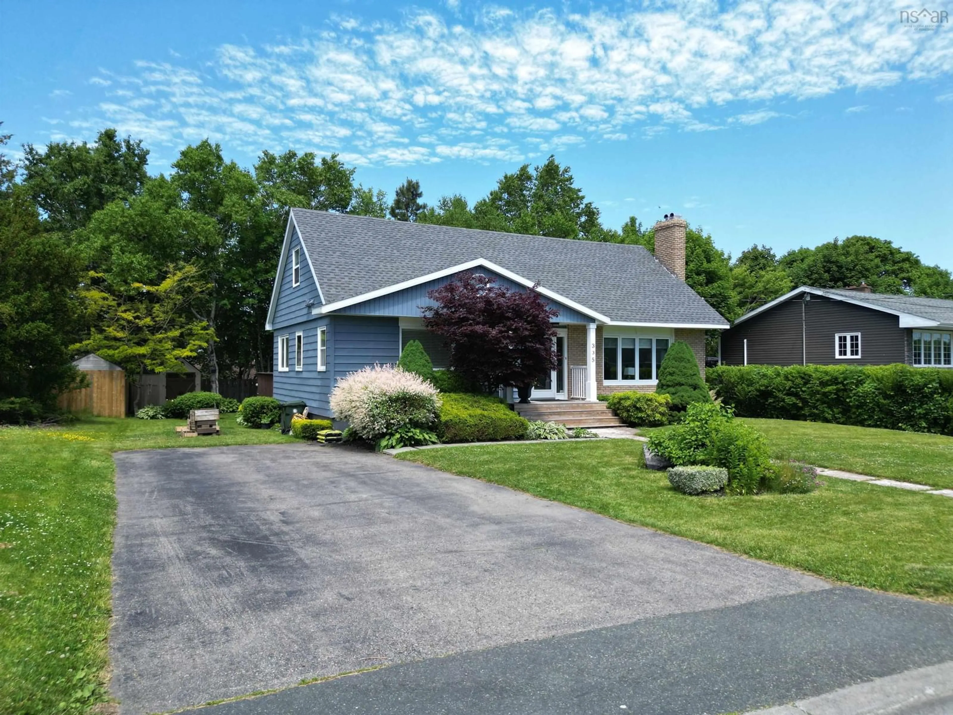 Home with vinyl exterior material, street for 335 Newlands Avenue, Sydney Nova Scotia B1S 1Z3