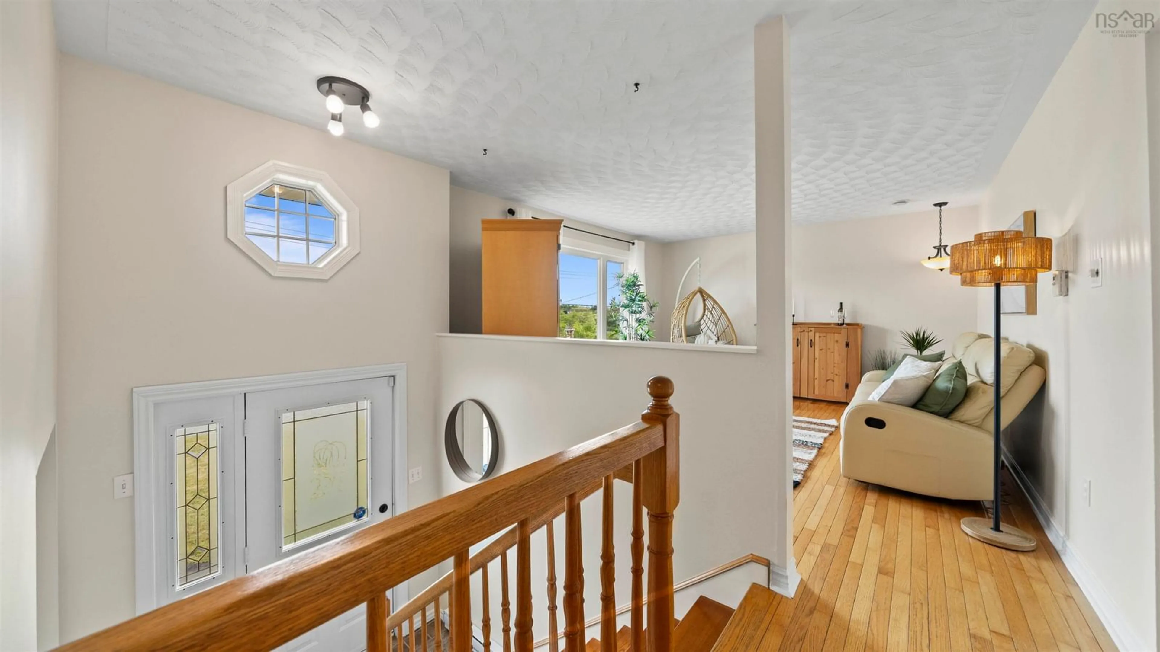 Indoor foyer for 37 Astral Dr, Cole Harbour Nova Scotia B2V 1B4