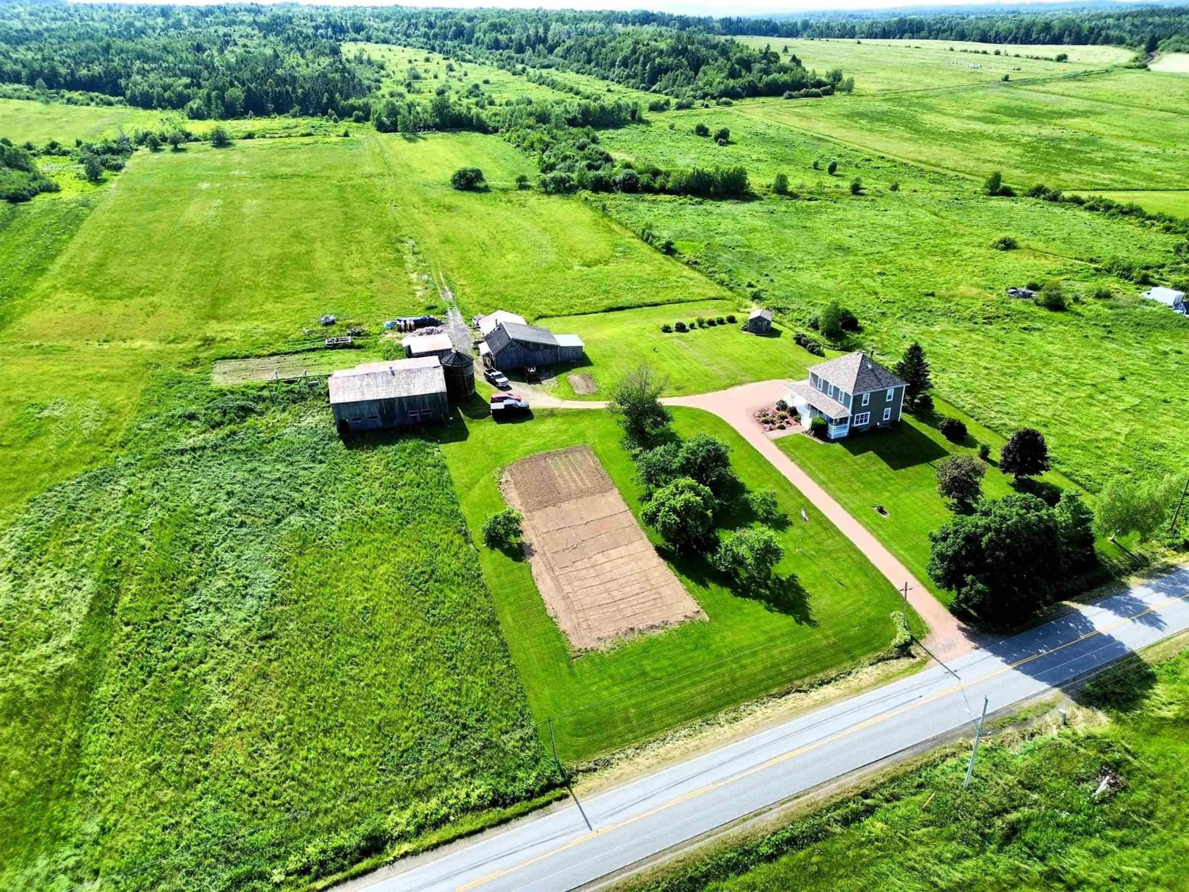 A pic from outside/outdoor area/front of a property/back of a property/a pic from drone, building for 3399 Barronsfield Rd, River Hebert Nova Scotia B0L 1G0