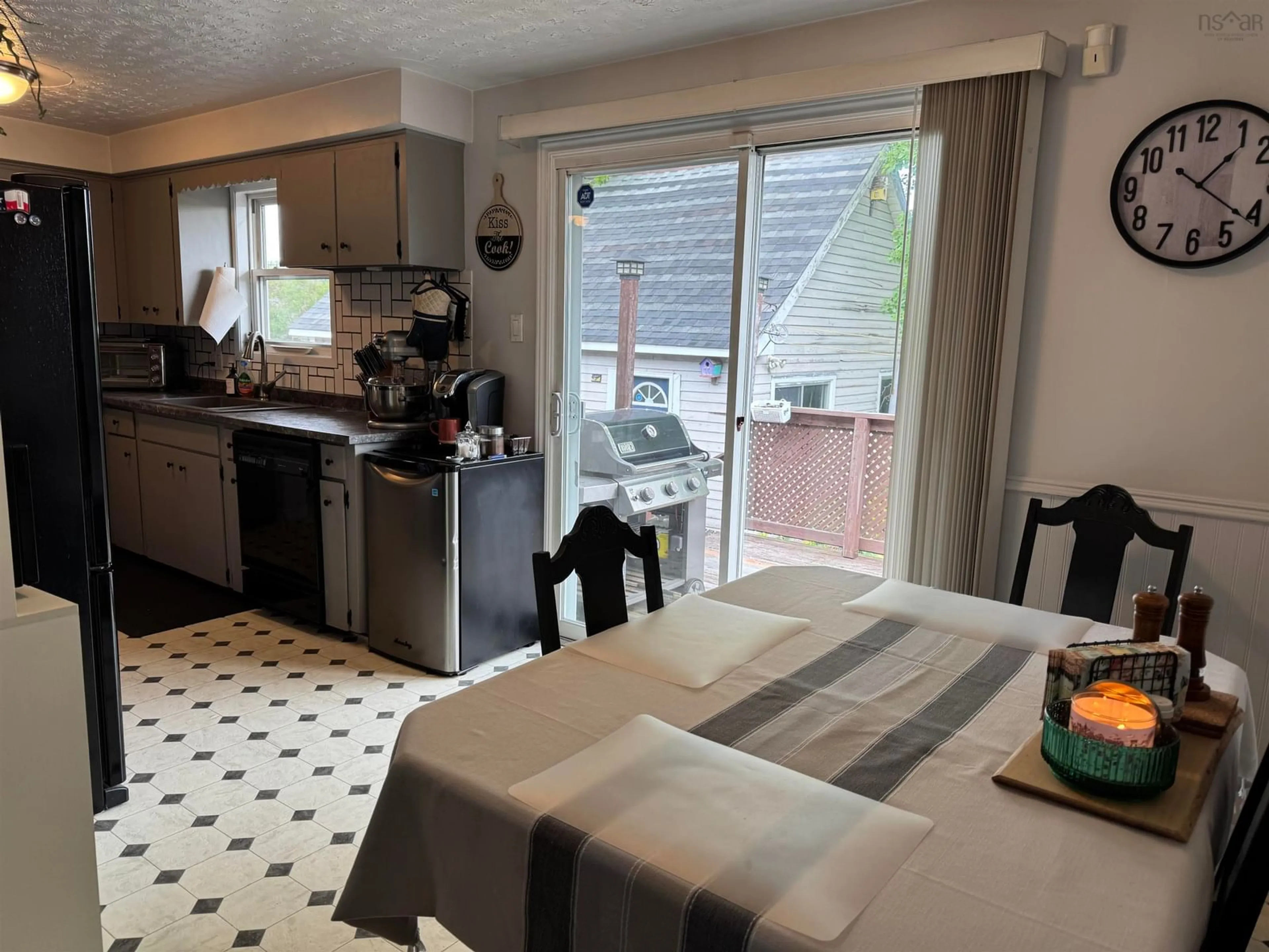 A pic of a room for 7 Thompson Dr, Bible Hill Nova Scotia B2N 5M4
