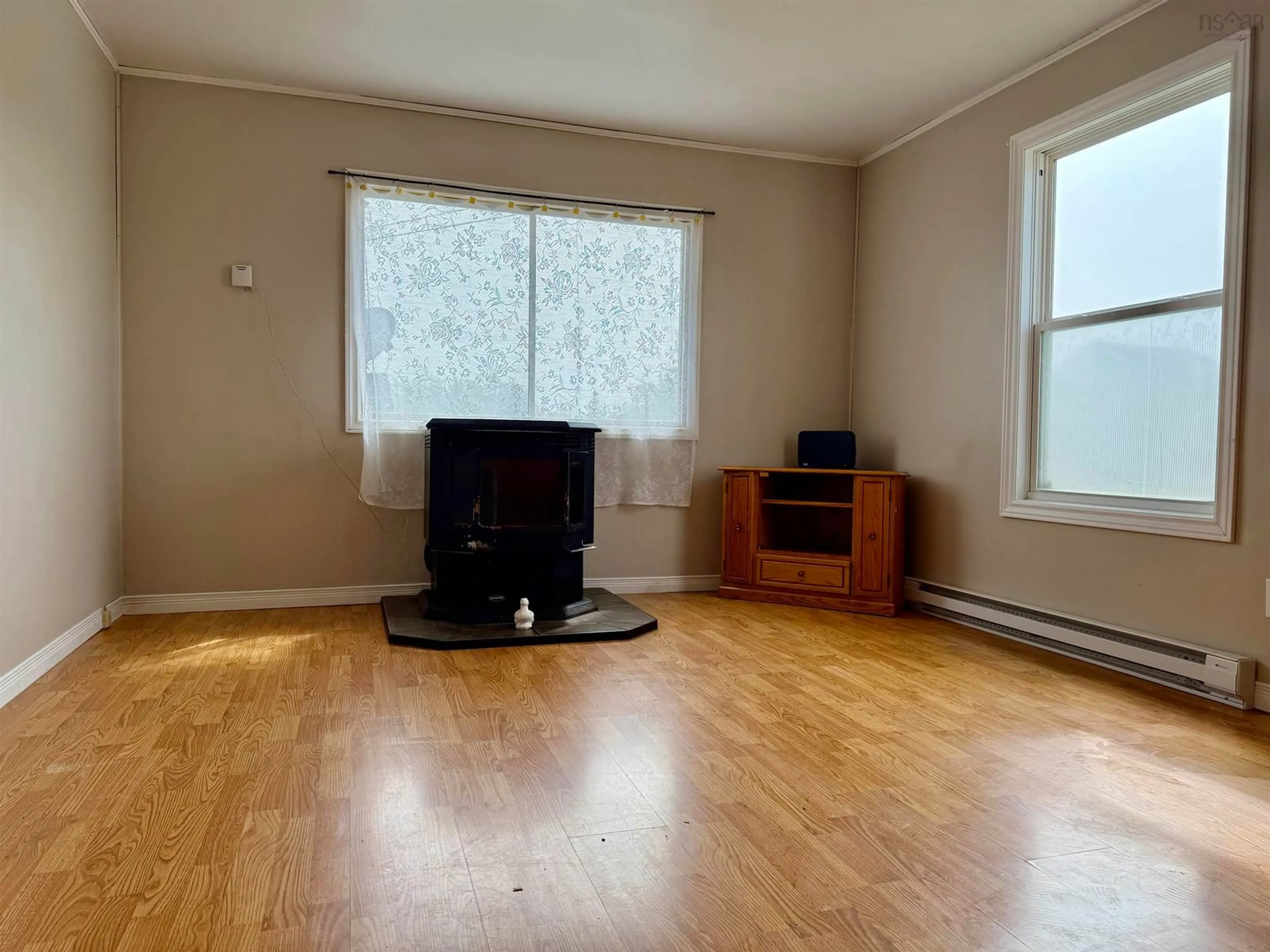 A pic of a room for 25 George St, Clark's Harbour Nova Scotia B0W 1P0