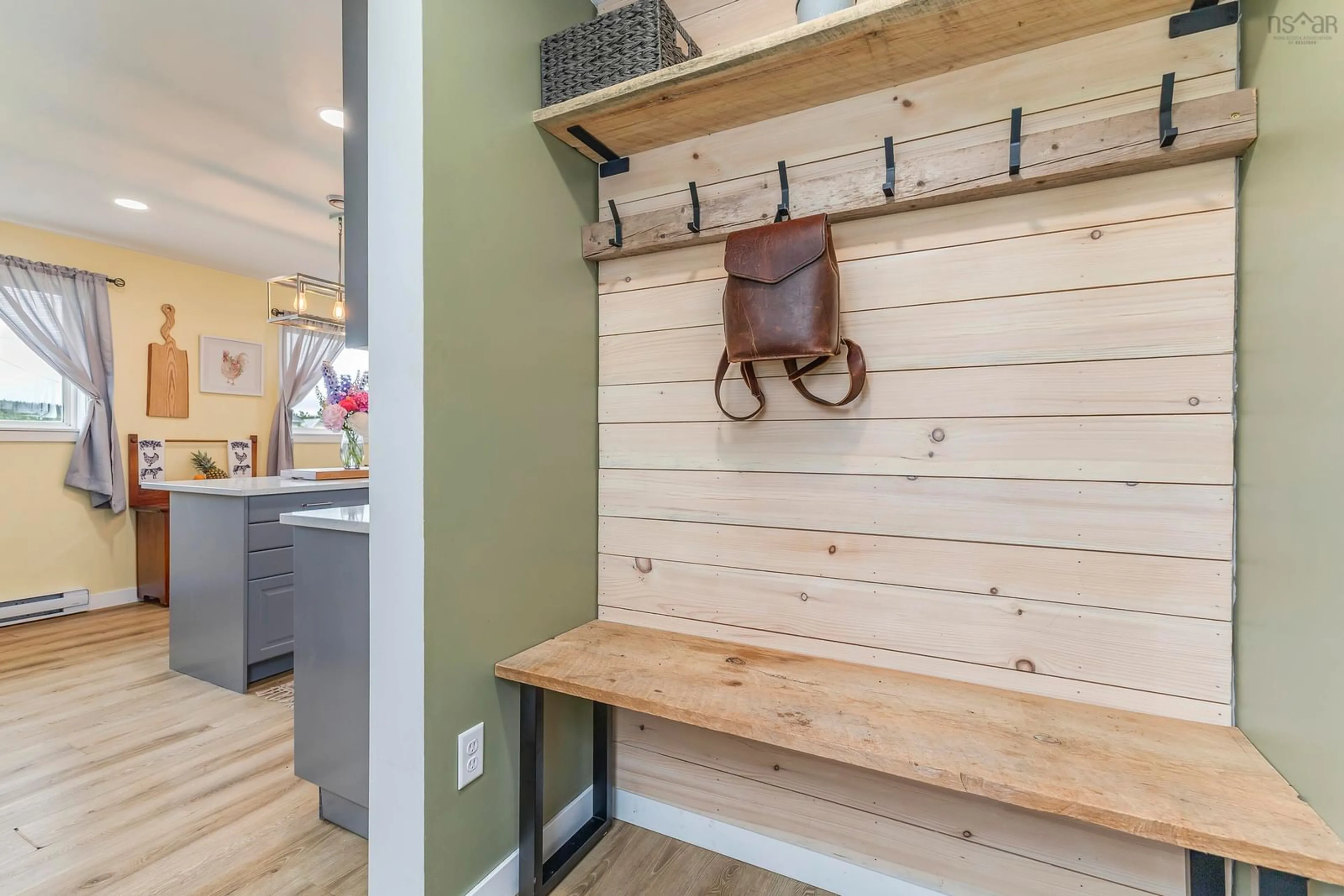 Indoor entryway for 259 Old Loop Highway 4, Kemptown Nova Scotia B6L 2J5