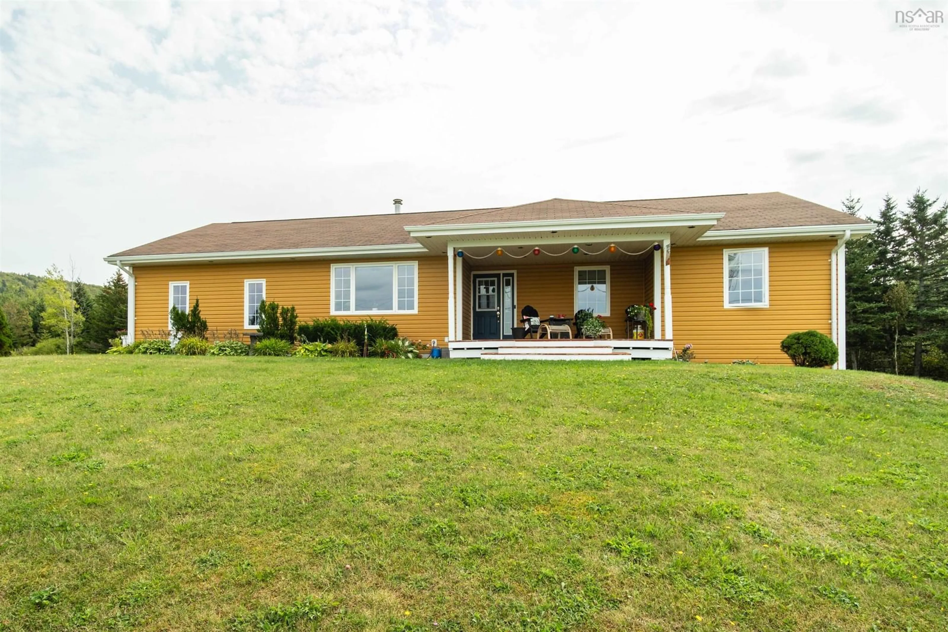 Patio, water/lake/river/ocean view for 40 Mountainview Dr, Troy Nova Scotia B9A 1G8