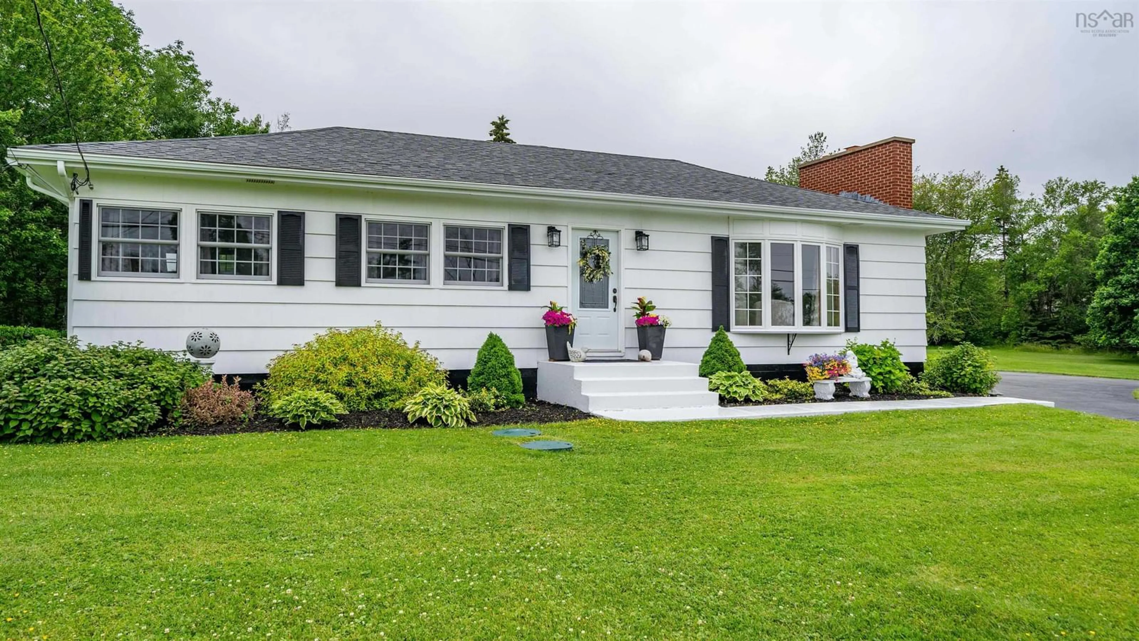 Home with vinyl exterior material, street for 5652 Little Harbour Rd, Kings Head Nova Scotia B2H 5C4