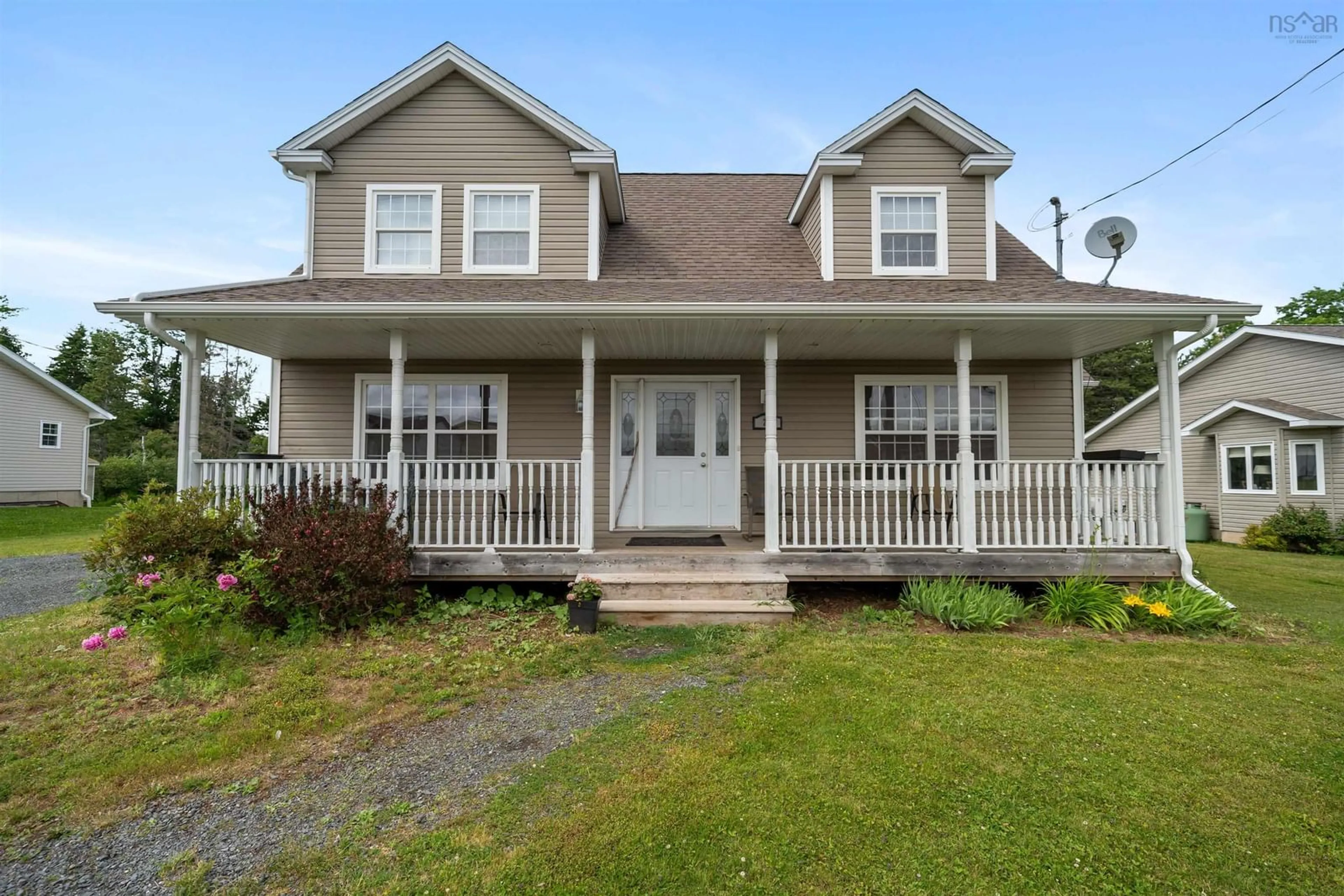 Home with vinyl exterior material, street for 25 Parkview Dr, New Glasgow Nova Scotia B2H 0E6