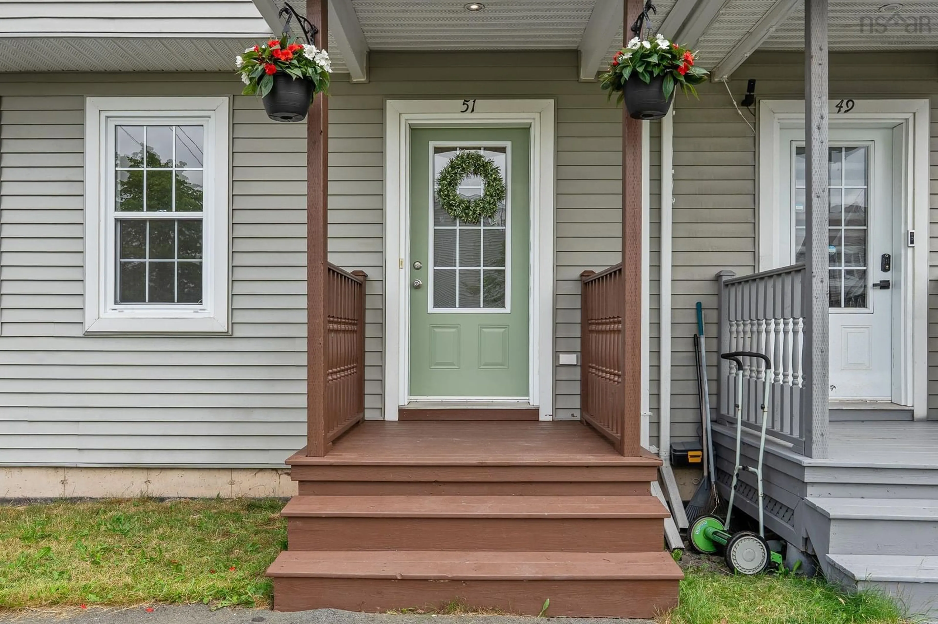 Indoor entryway for 51 Katrina Cres, Halifax Nova Scotia B3P 0C2