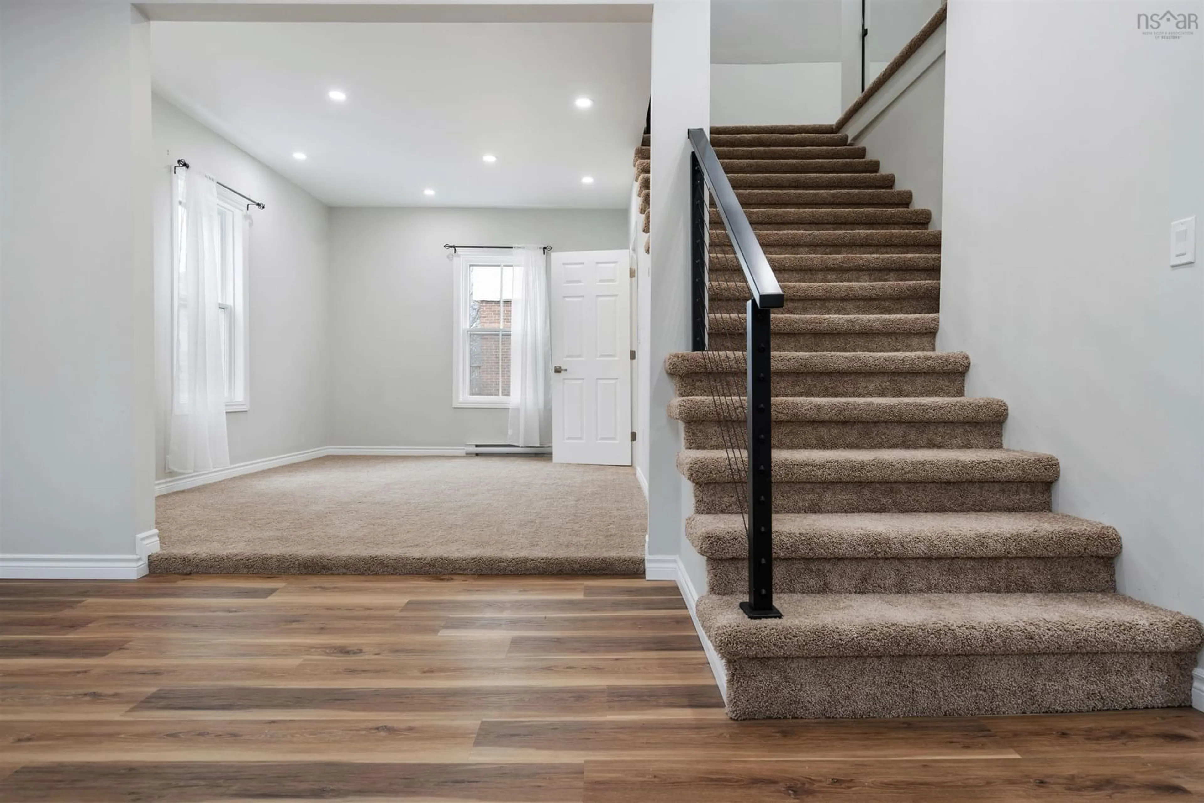 Indoor entryway for 248 Albert St, New Glasgow Nova Scotia B2H 3V5