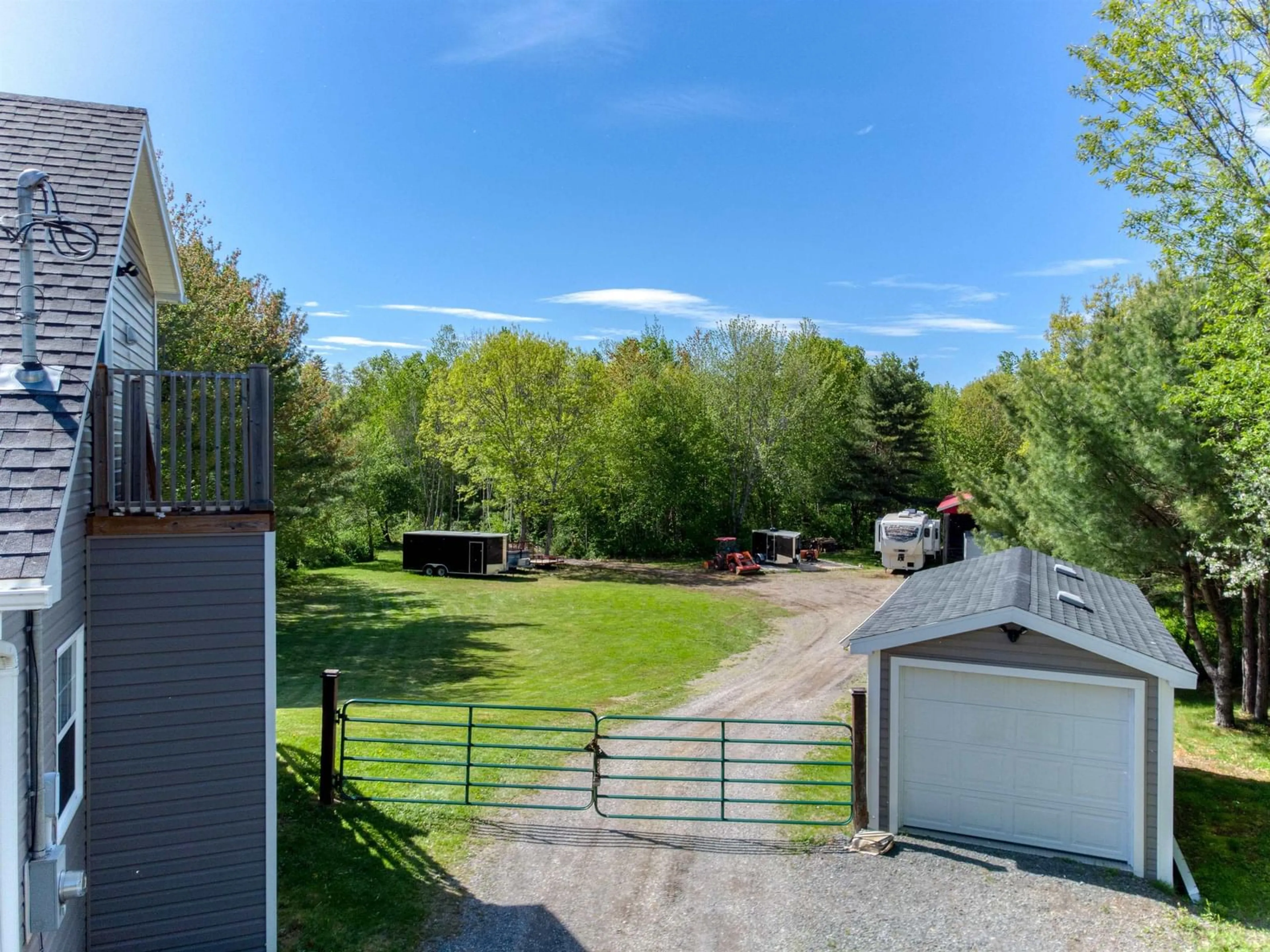 A pic from outside/outdoor area/front of a property/back of a property/a pic from drone, unknown for 2993 Lovett Road, Coldbrook Nova Scotia B0P 1J0