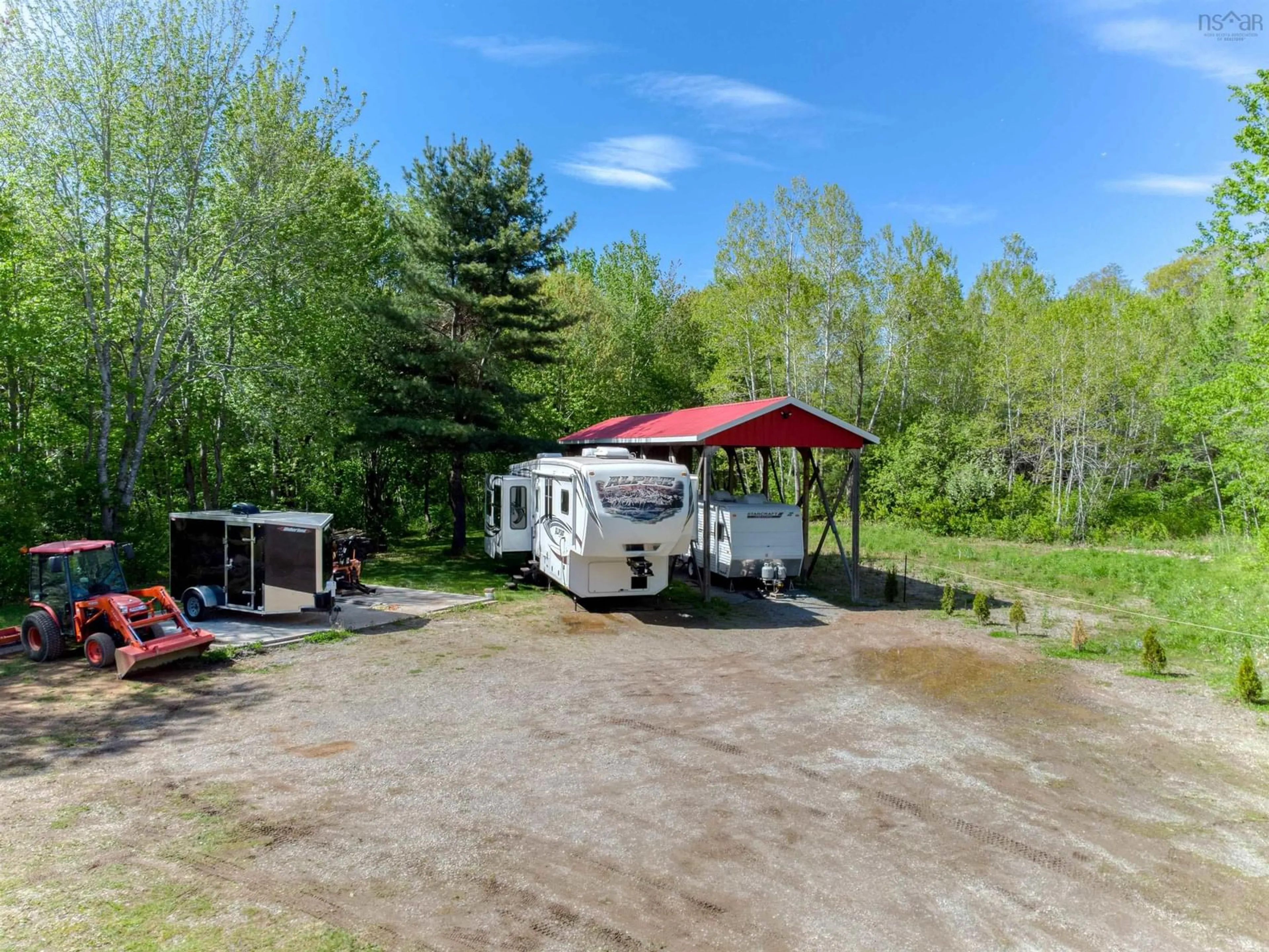 A pic from outside/outdoor area/front of a property/back of a property/a pic from drone, water/lake/river/ocean view for 2993 Lovett Road, Coldbrook Nova Scotia B0P 1J0