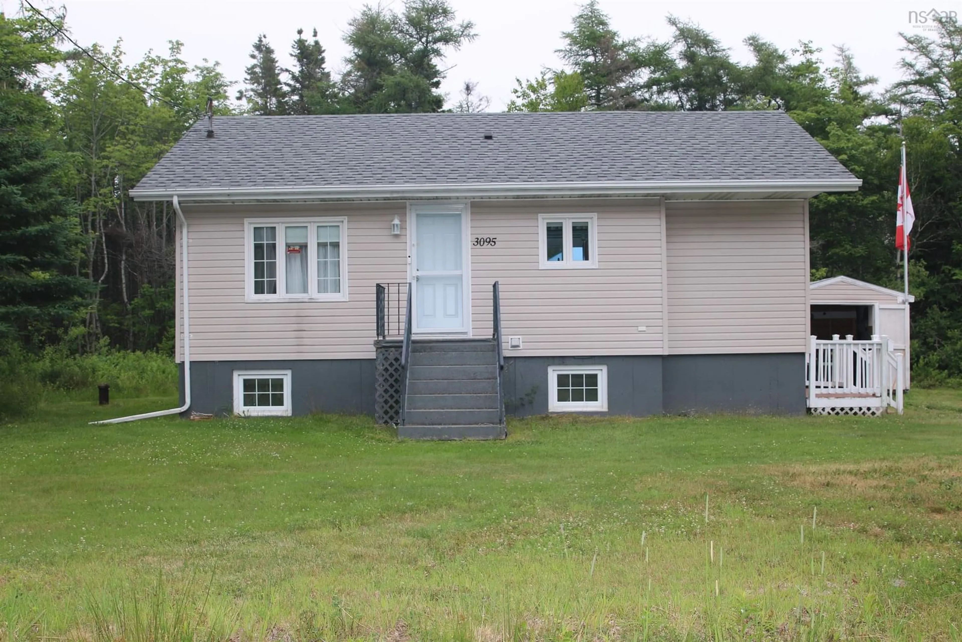 Home with vinyl exterior material, street for 3095 Macleod Ave, River Ryan Nova Scotia B1H 1J6