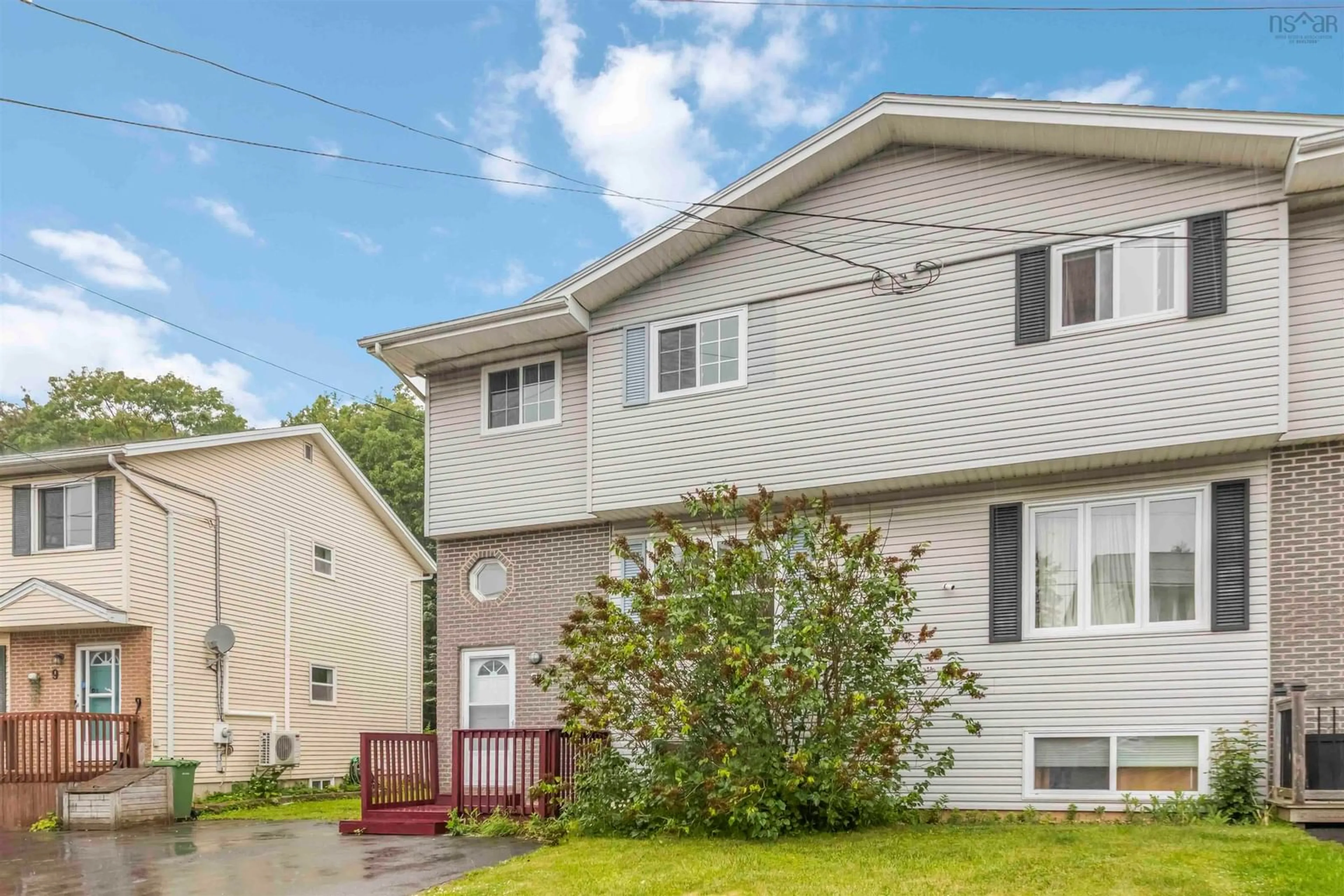 Home with vinyl exterior material, street for 7 Judy Anne Crt, Lower Sackville Nova Scotia B4C 3X5