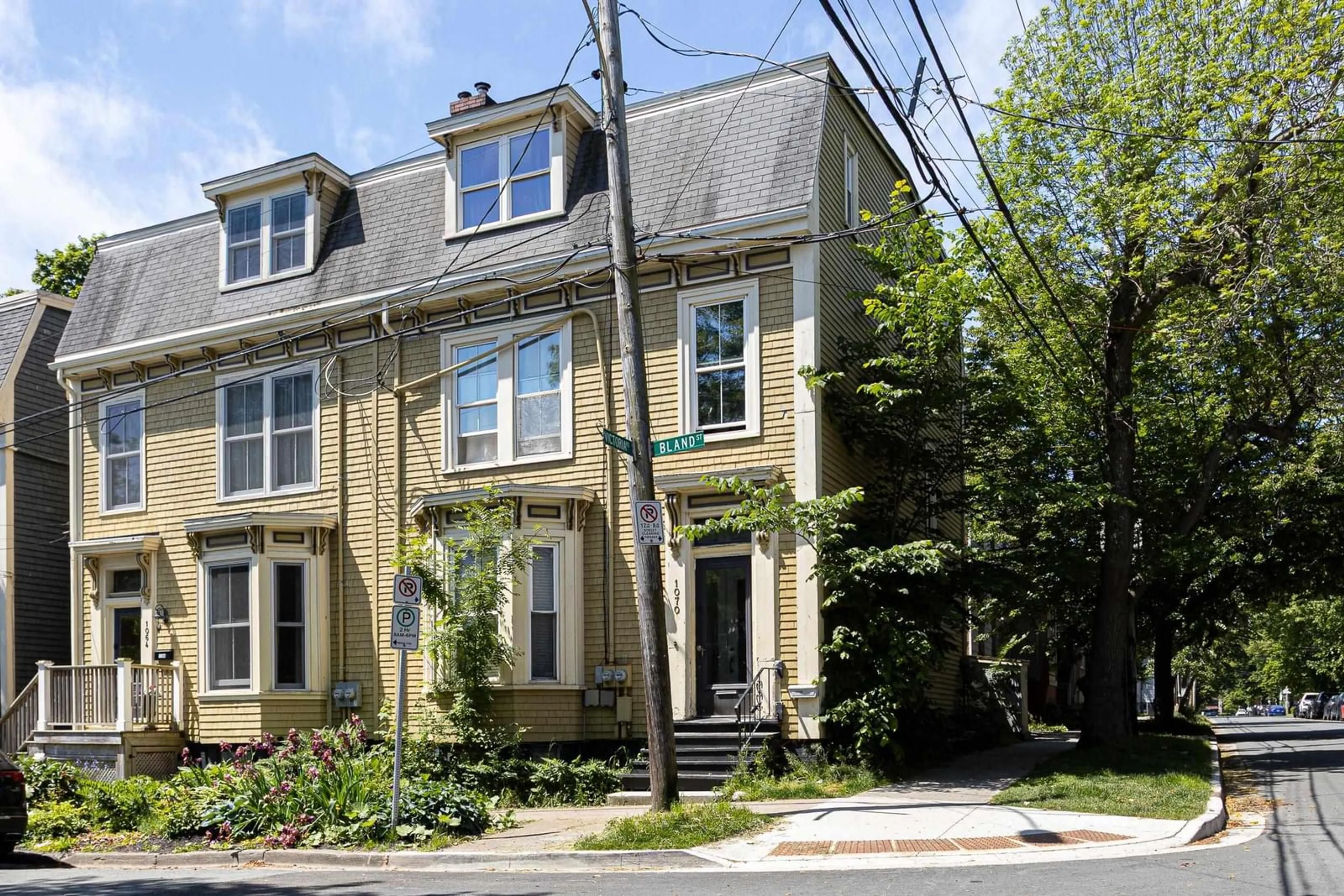 Unknown for 1070 Bland St, Halifax Peninsula Nova Scotia B3H 2S2