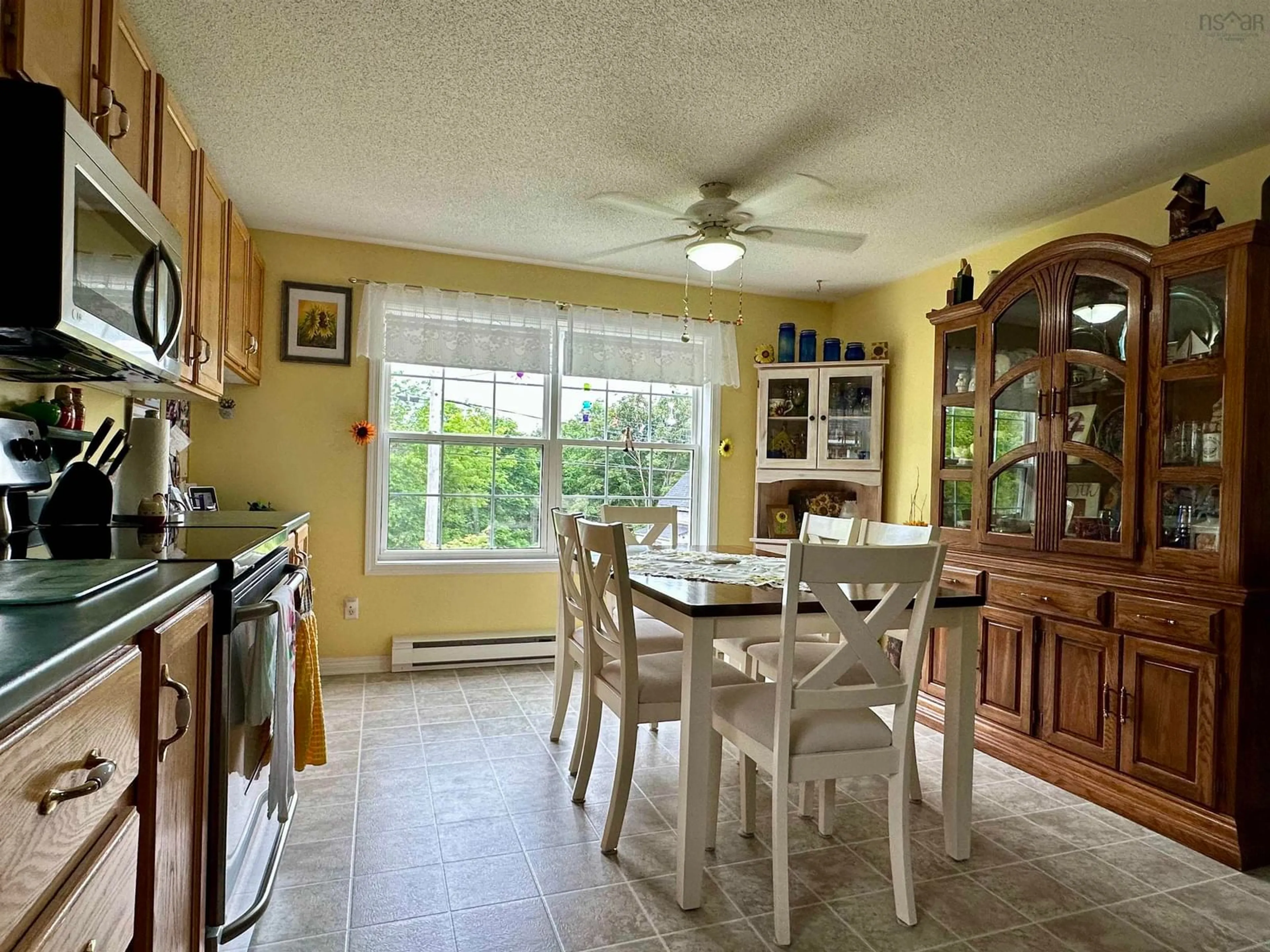 Dining room, ceramic/tile floor for 2 Maple St, Trenton Nova Scotia B0K 1X0