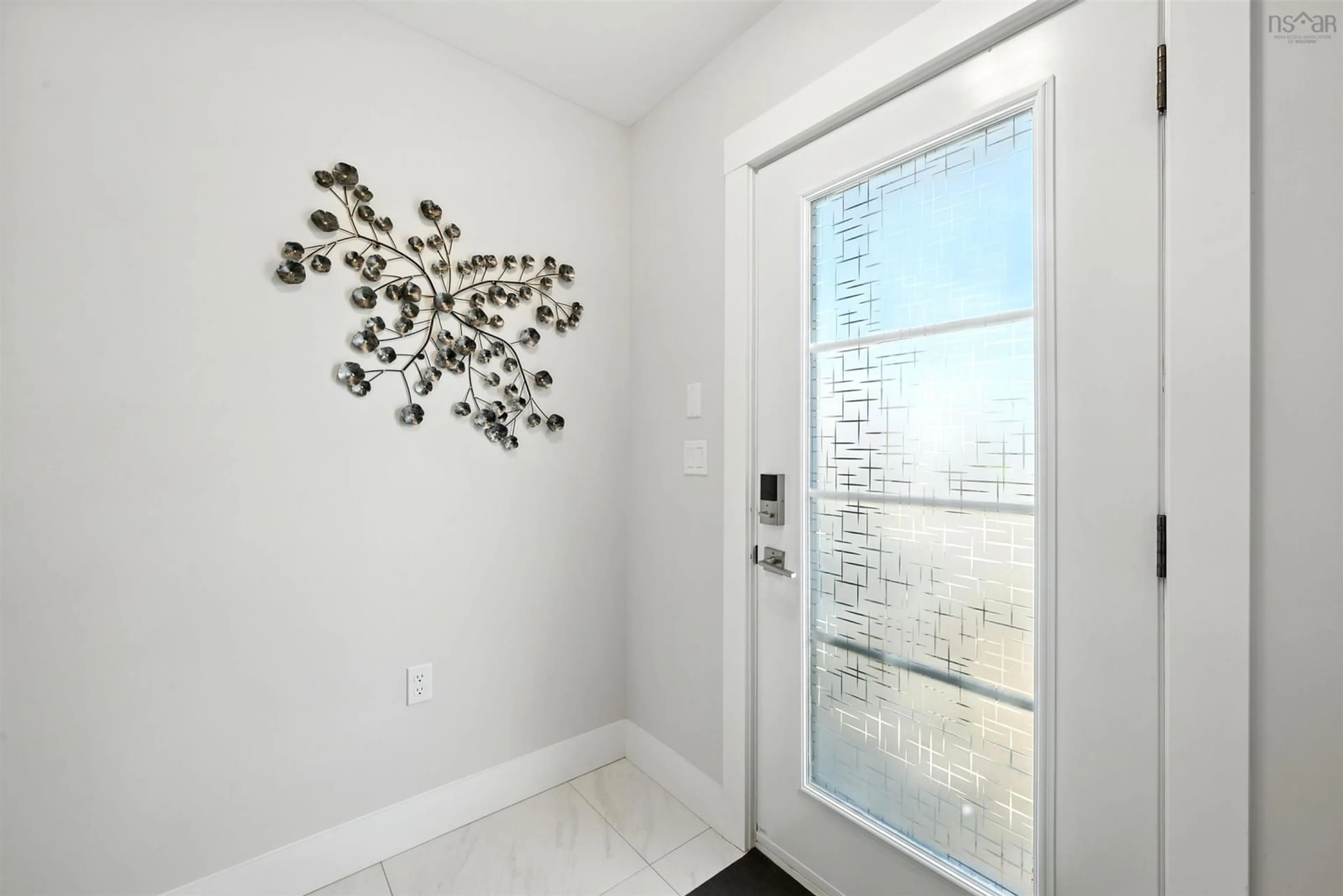 Indoor entryway for 37 Onyx Cres, Halifax Nova Scotia B3P 0H5