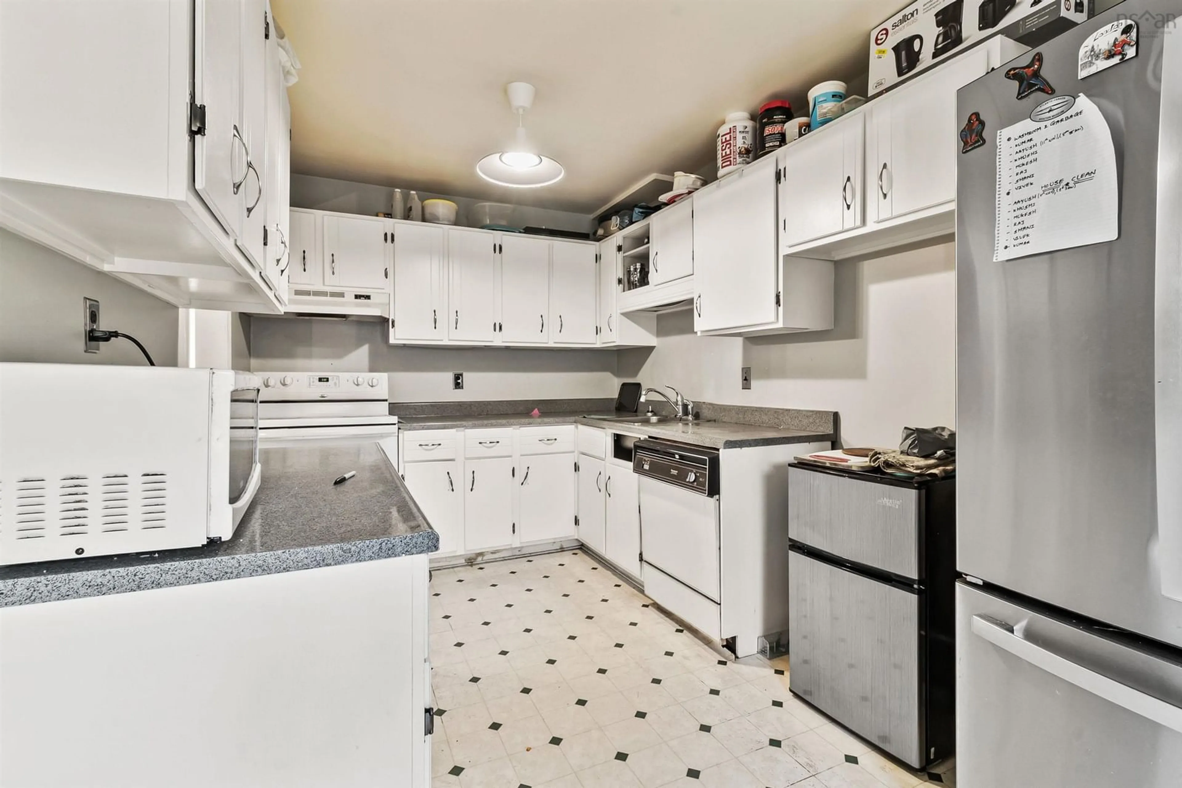 Standard kitchen, ceramic/tile floor for 21 Braeside Lane, Halifax Nova Scotia B3M 3J6