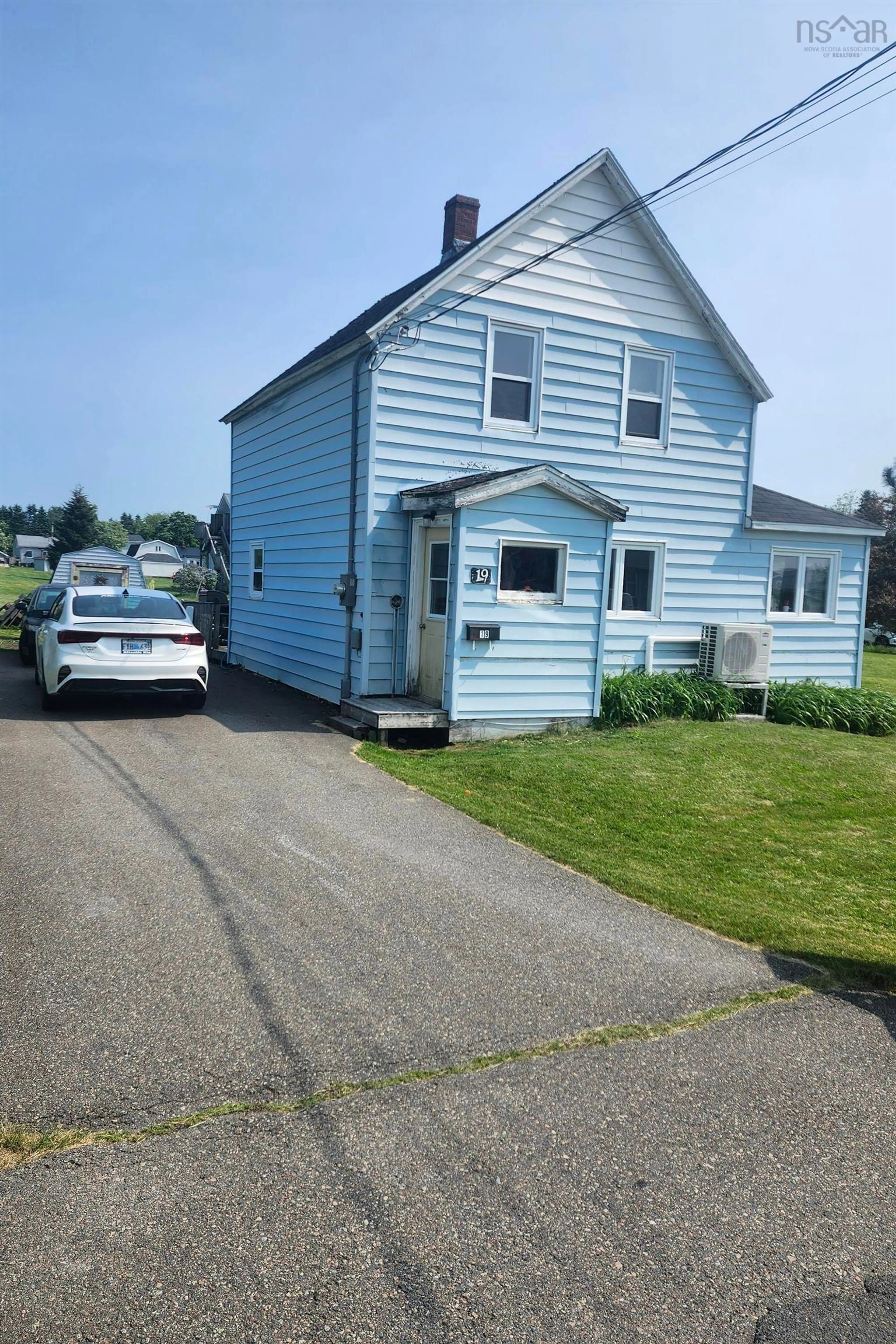 Home with vinyl exterior material, street for 19 Ottawa Ave, Amherst Nova Scotia B4H 1L1