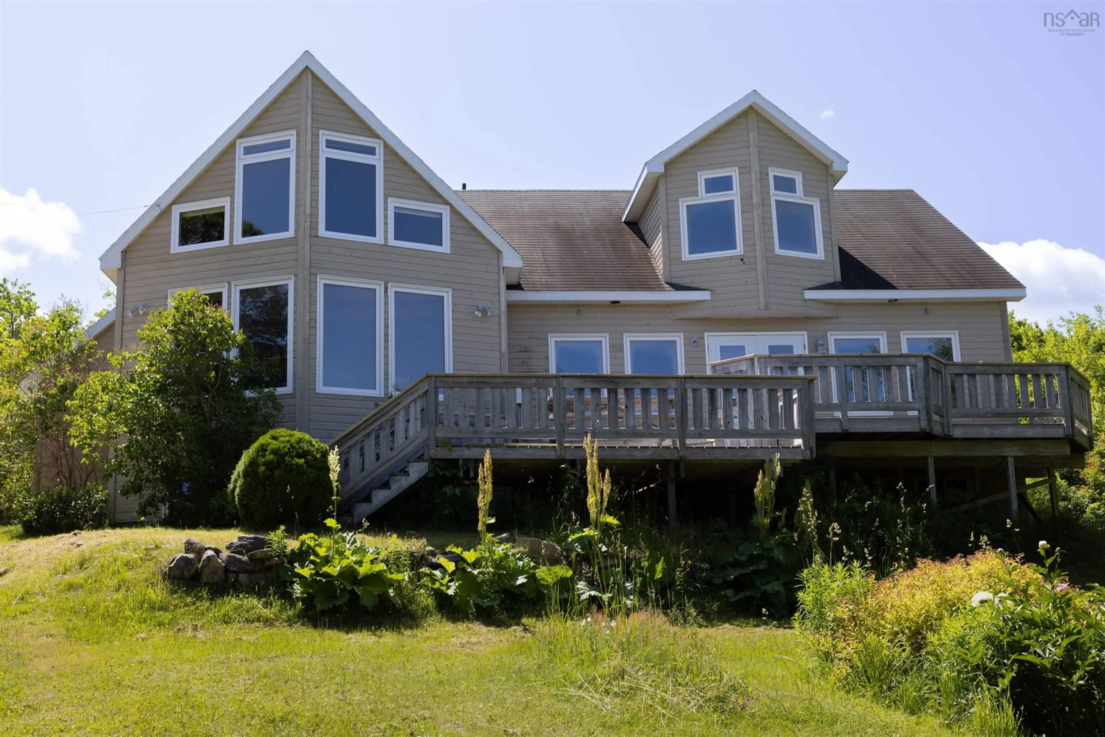 Home with vinyl exterior material, water/lake/river/ocean view for 181 Bay St Lawrence Rd, Cape North Nova Scotia B0C 1G0