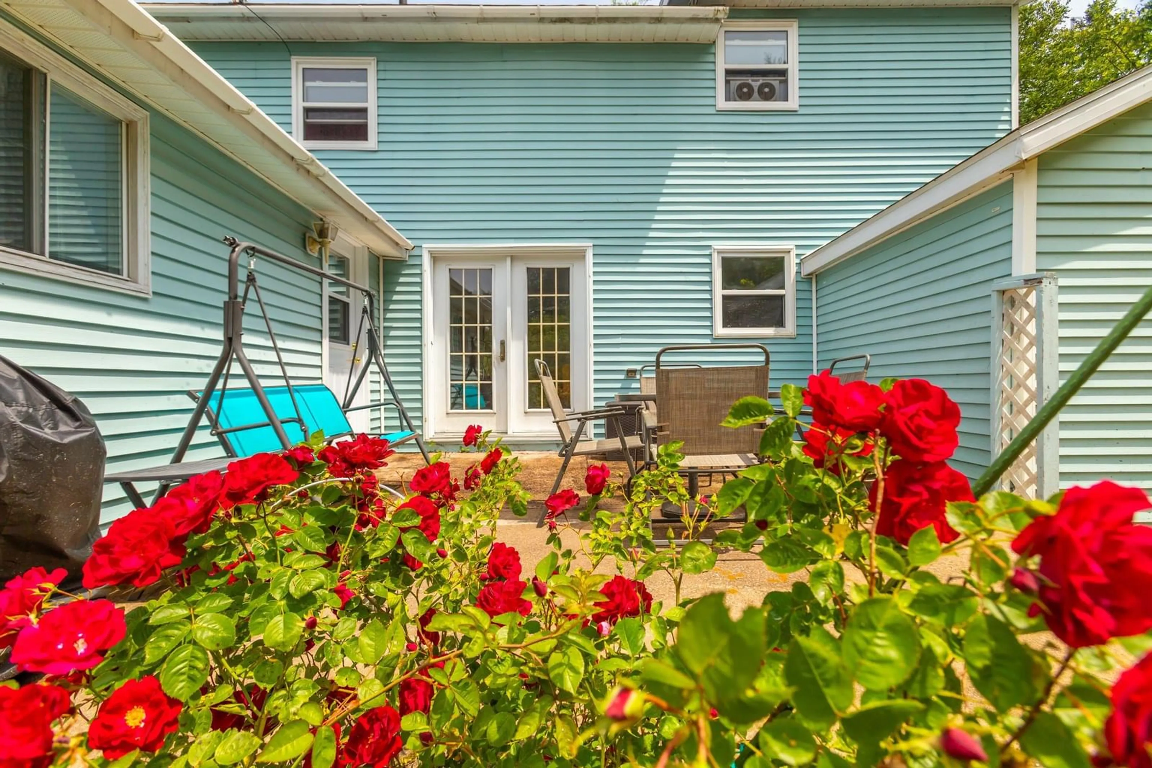 Patio, street for 798 Brinton Rd, Port Lorne Nova Scotia B0S 1R0