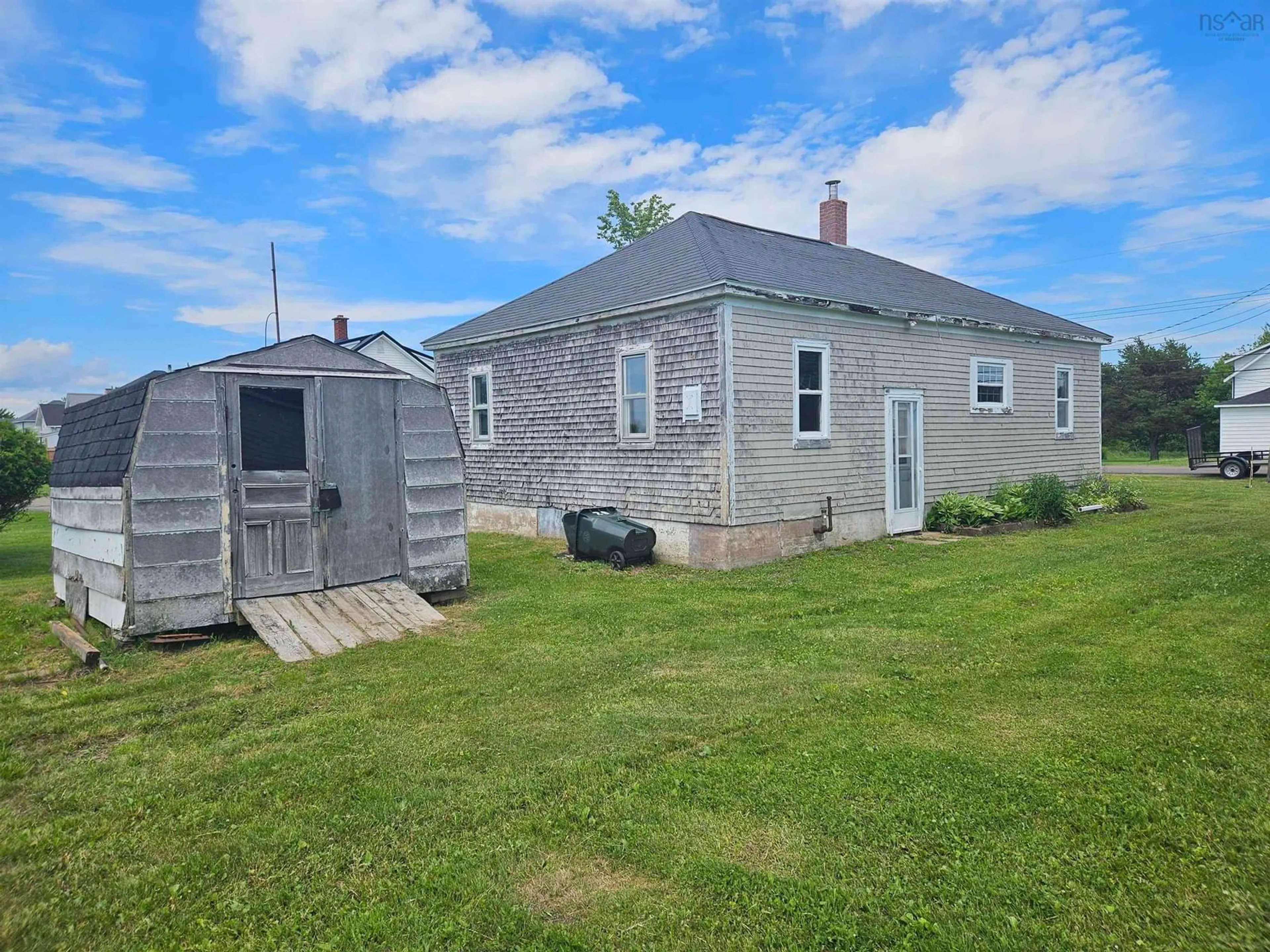 A pic from outside/outdoor area/front of a property/back of a property/a pic from drone, building for 29 Cowan St, Springhill Nova Scotia B0M 1X0