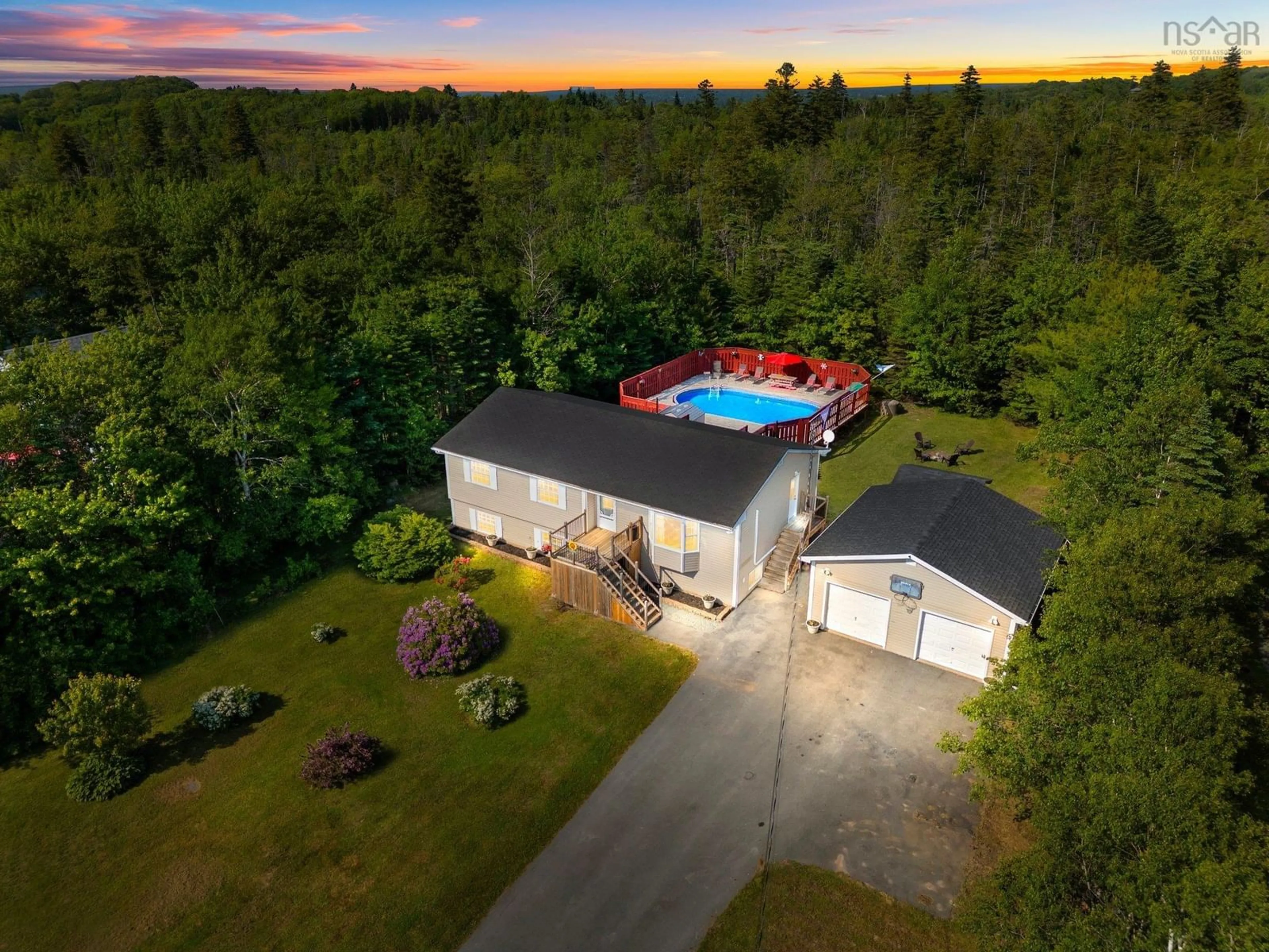 A pic from outside/outdoor area/front of a property/back of a property/a pic from drone, unknown for 30 Shady Vista Dr, Hatchet Lake Nova Scotia B3T 1V4