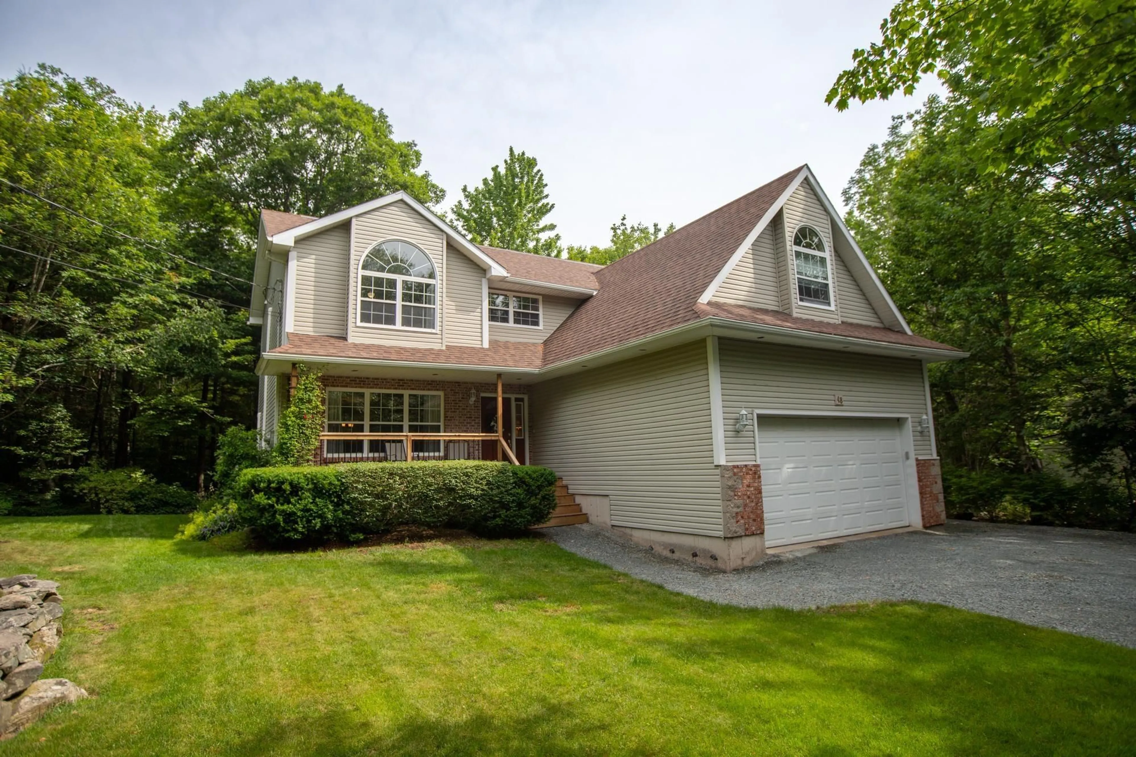 Home with vinyl exterior material, street for 48 Laura Lee Lane, Lower Sackville Nova Scotia B4C 4E3