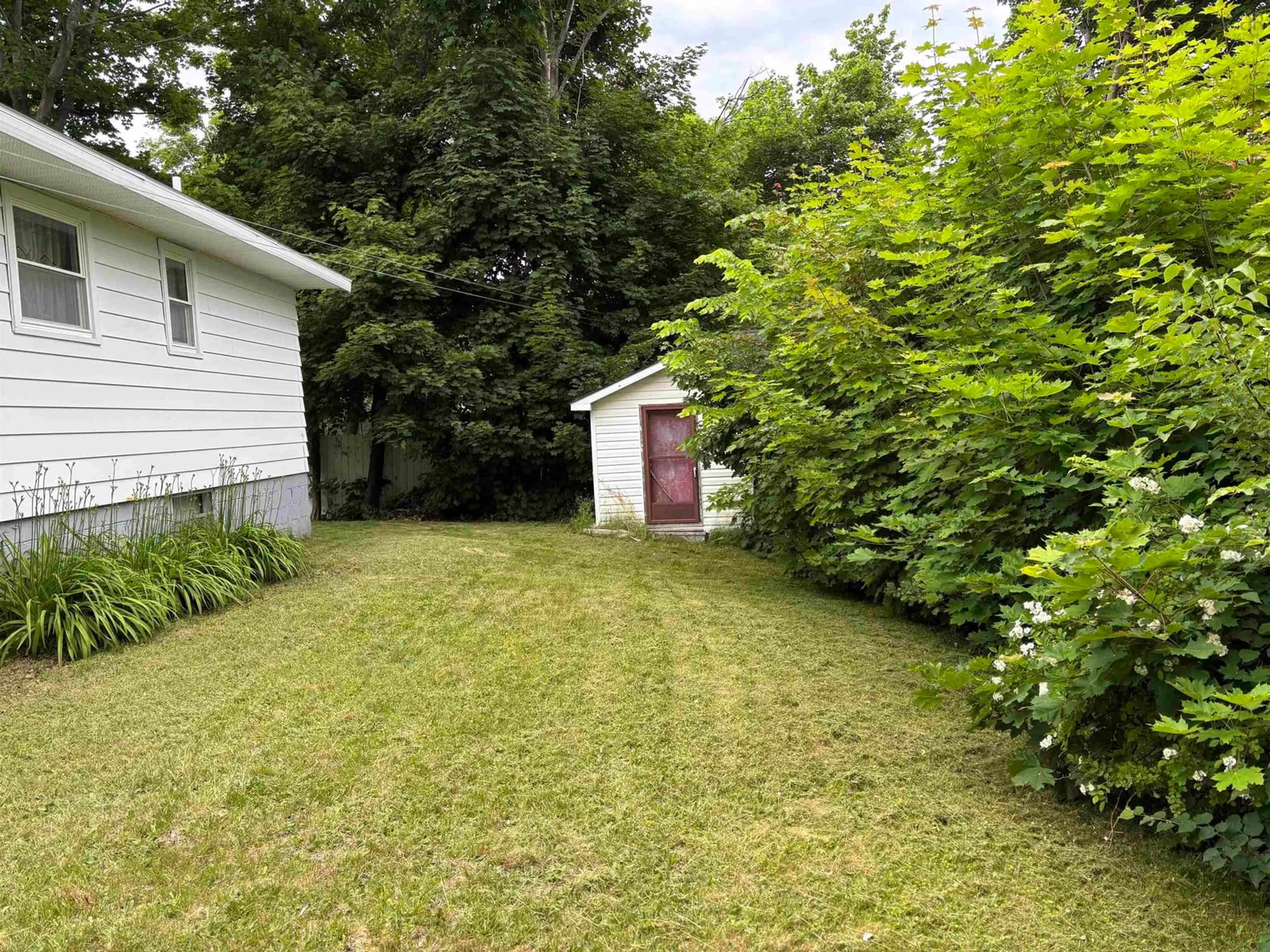Shed for 15 Park Street, North Sydney Nova Scotia B2A 1G3