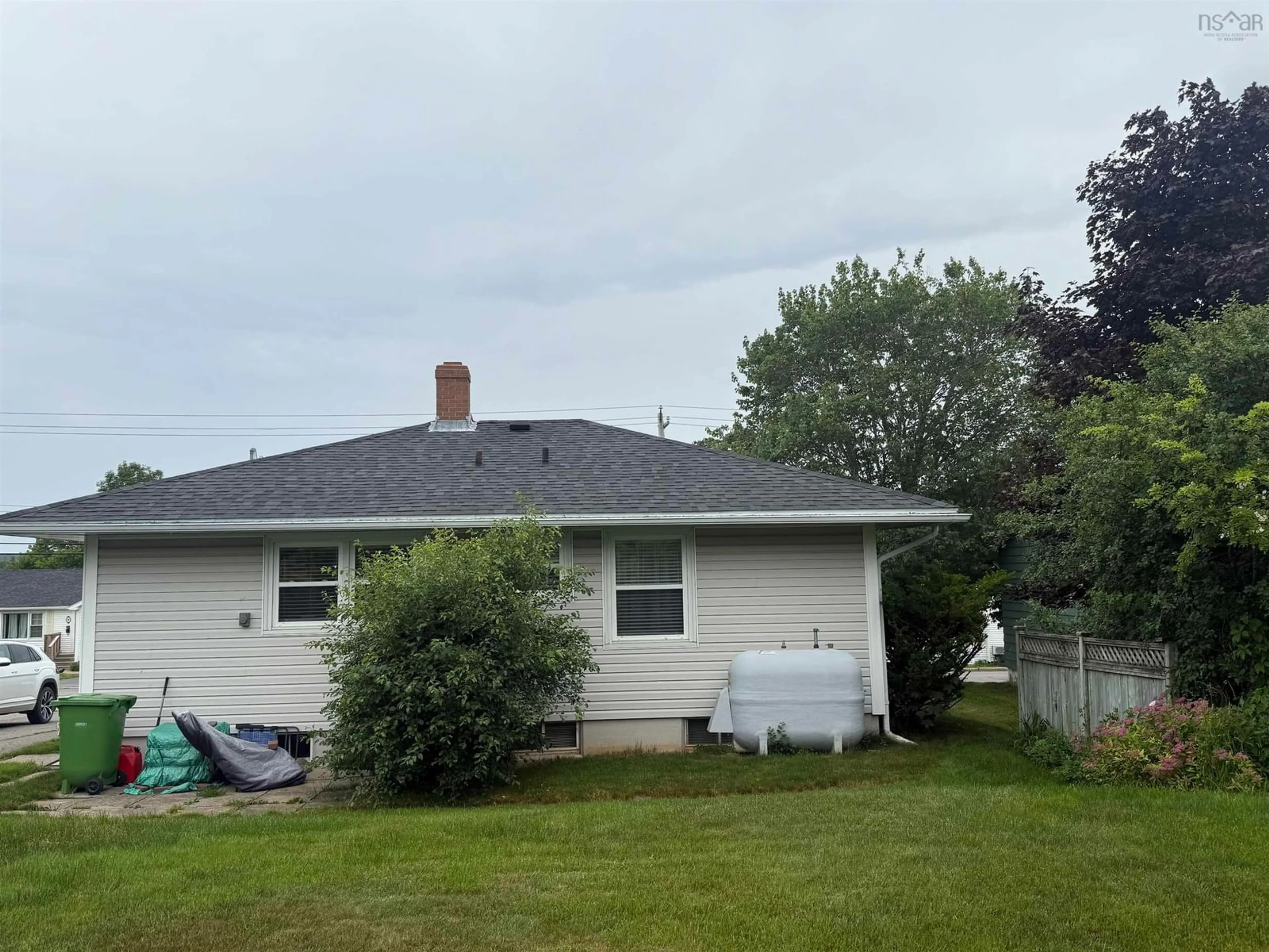 Home with vinyl exterior material, unknown for 49 Braemore Ave, Antigonish Nova Scotia B2G 1K6