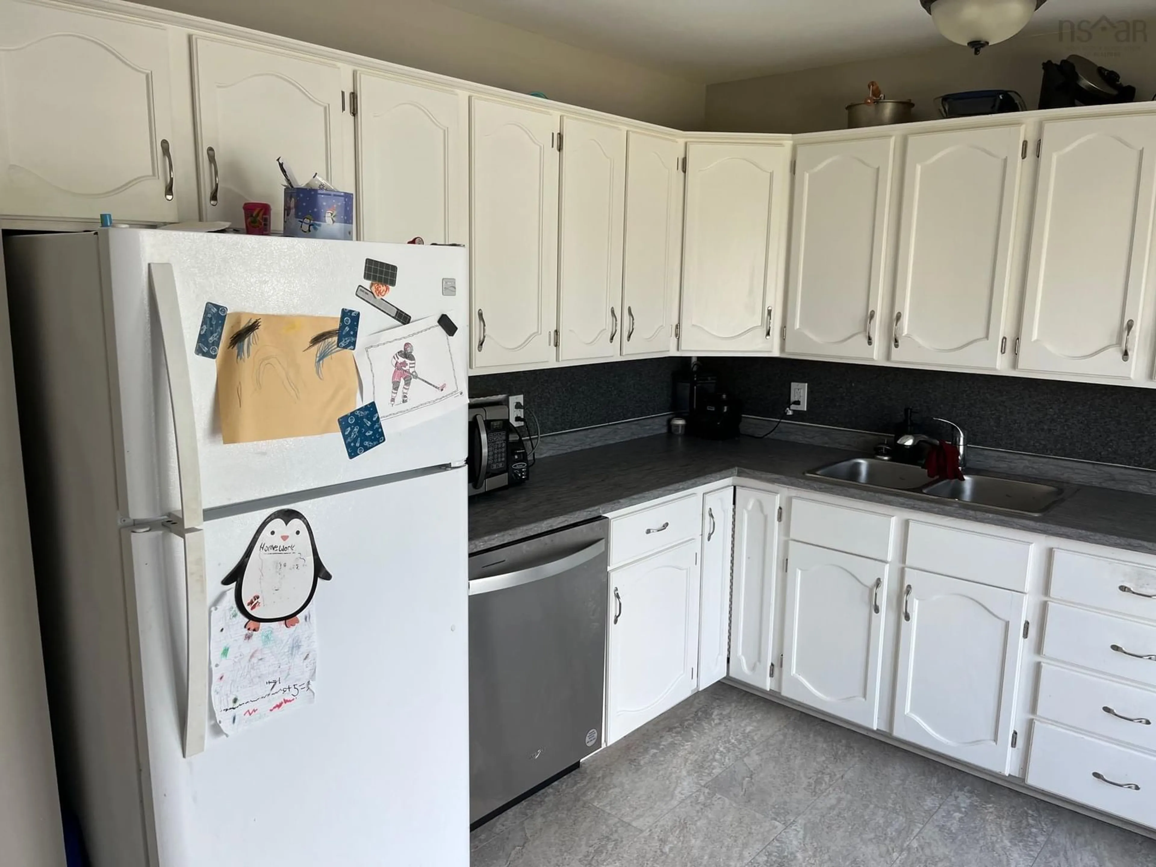 Standard kitchen, unknown for 35 Viscaya Pl, Dartmouth Nova Scotia B2X 3J2