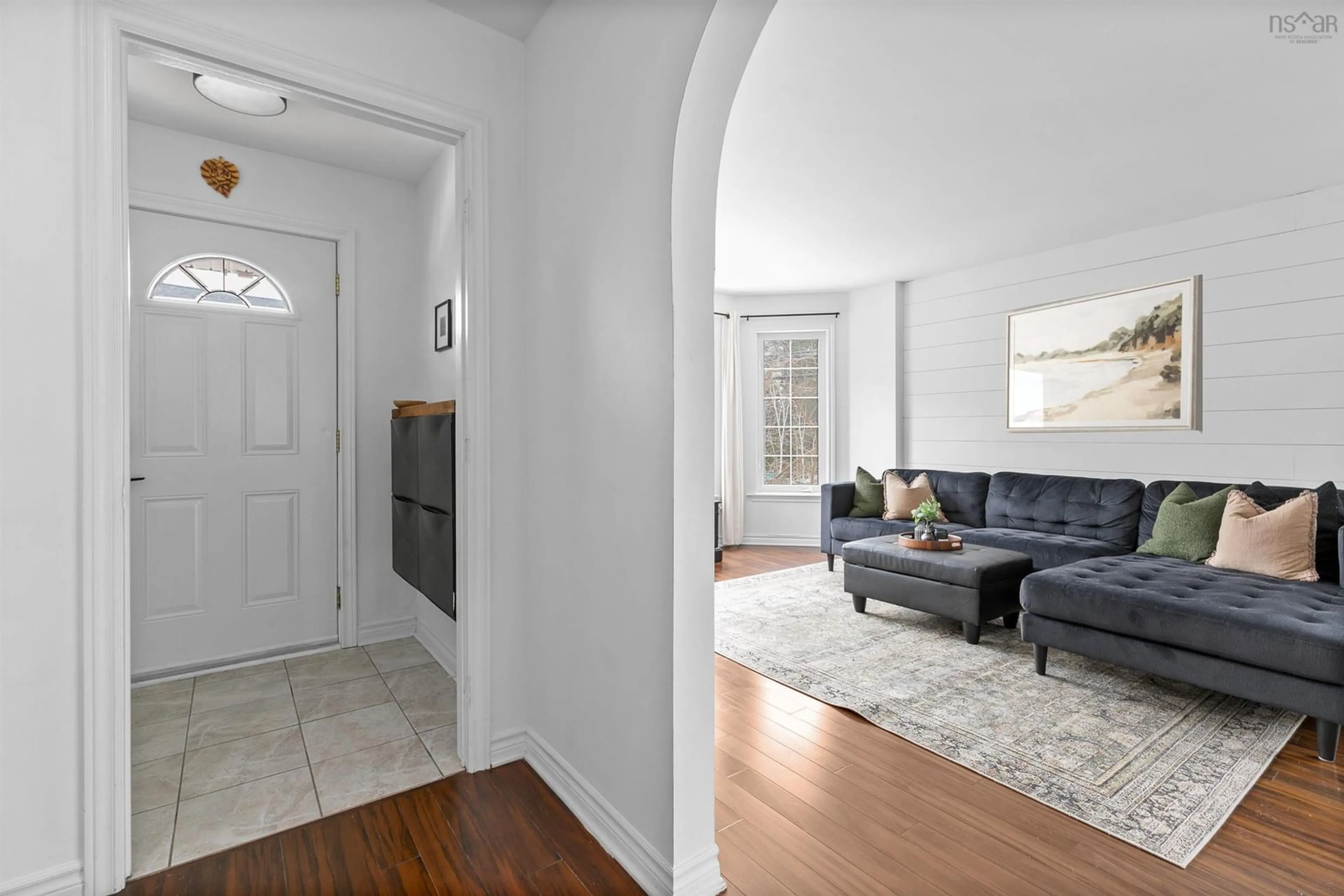 Indoor entryway for 2 Christie Crt, Bedford Nova Scotia B4A 4C4