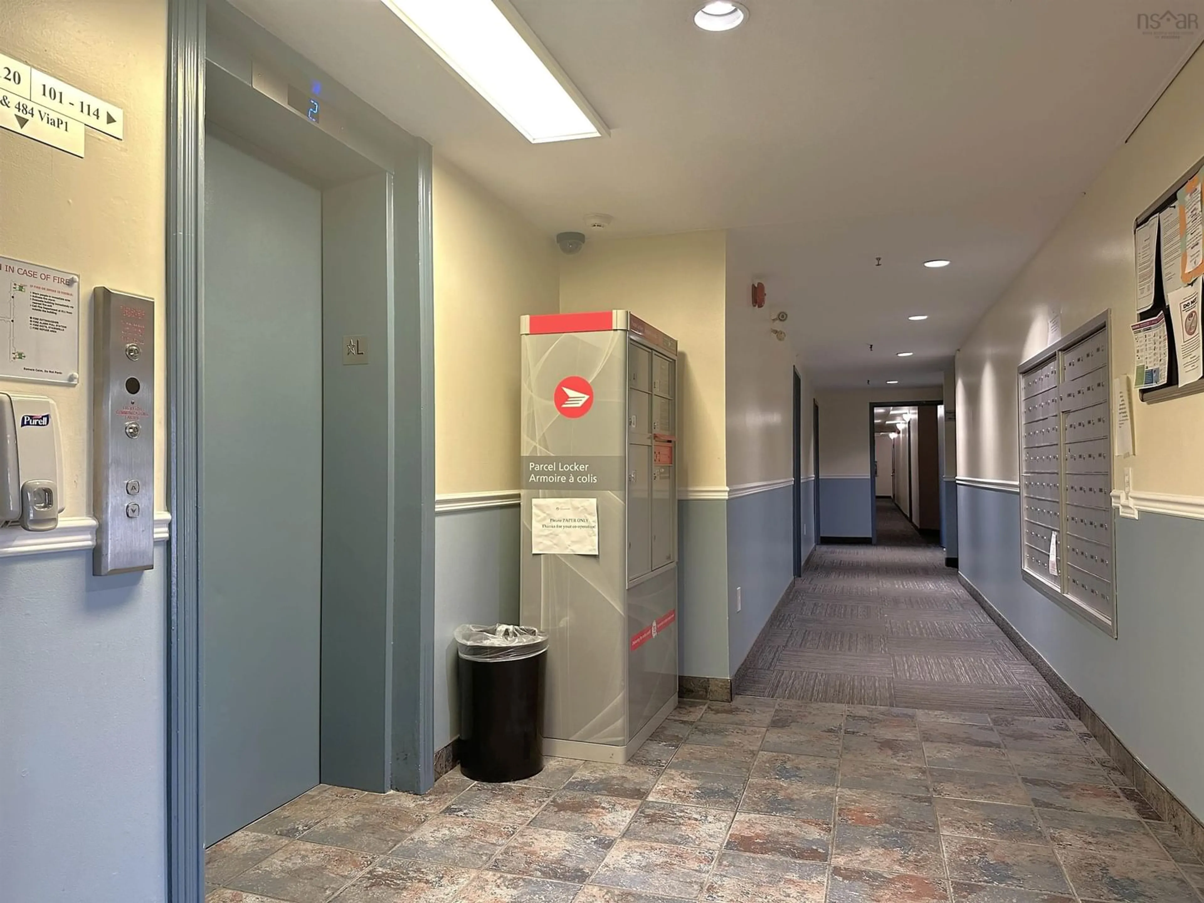 Indoor foyer for 281 Windmill Rd #471, Dartmouth Nova Scotia B3A 4P9