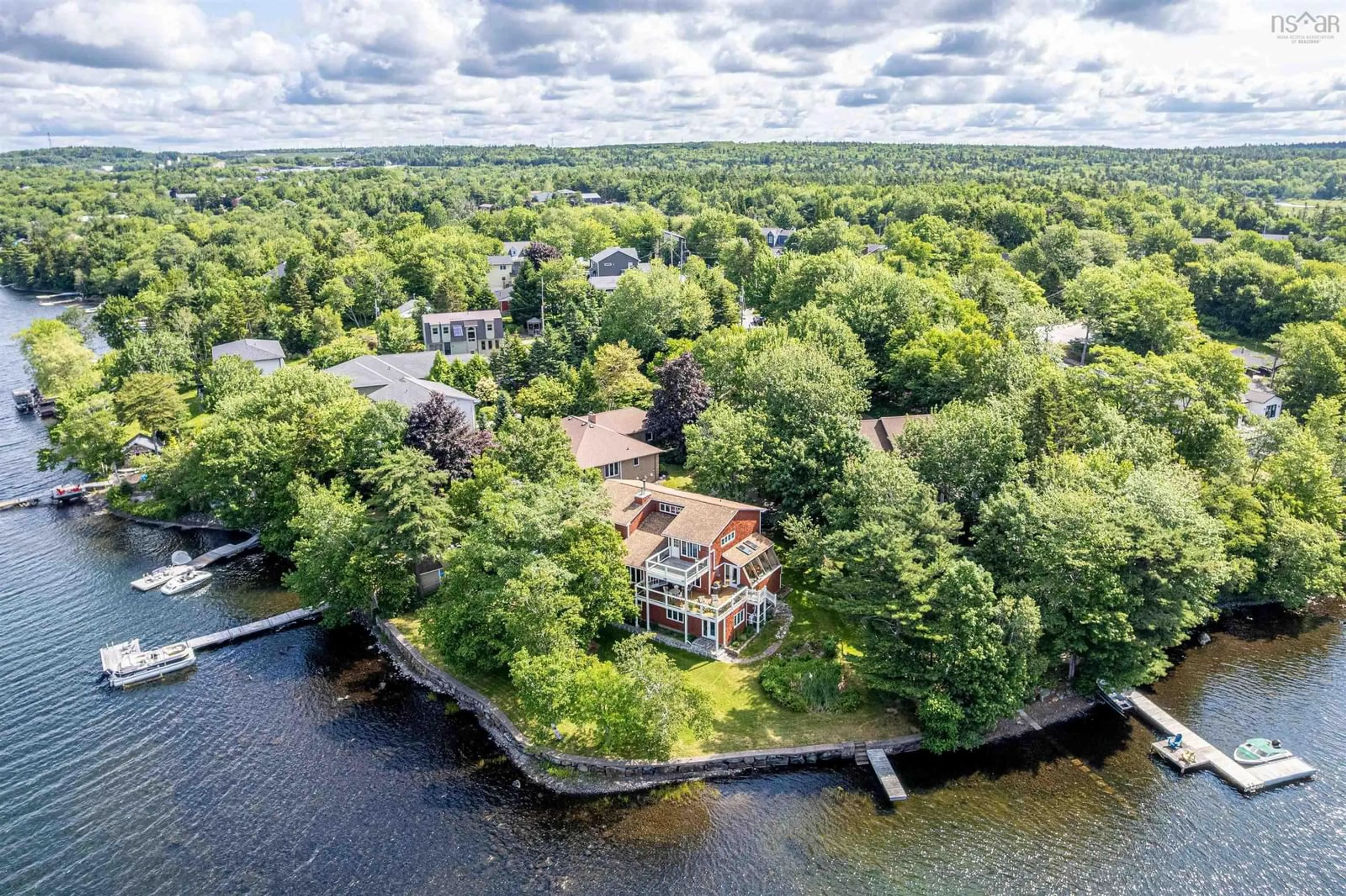A pic from outside/outdoor area/front of a property/back of a property/a pic from drone, water/lake/river/ocean view for 30 Sunset Dr, Dartmouth Nova Scotia B2X 2R8
