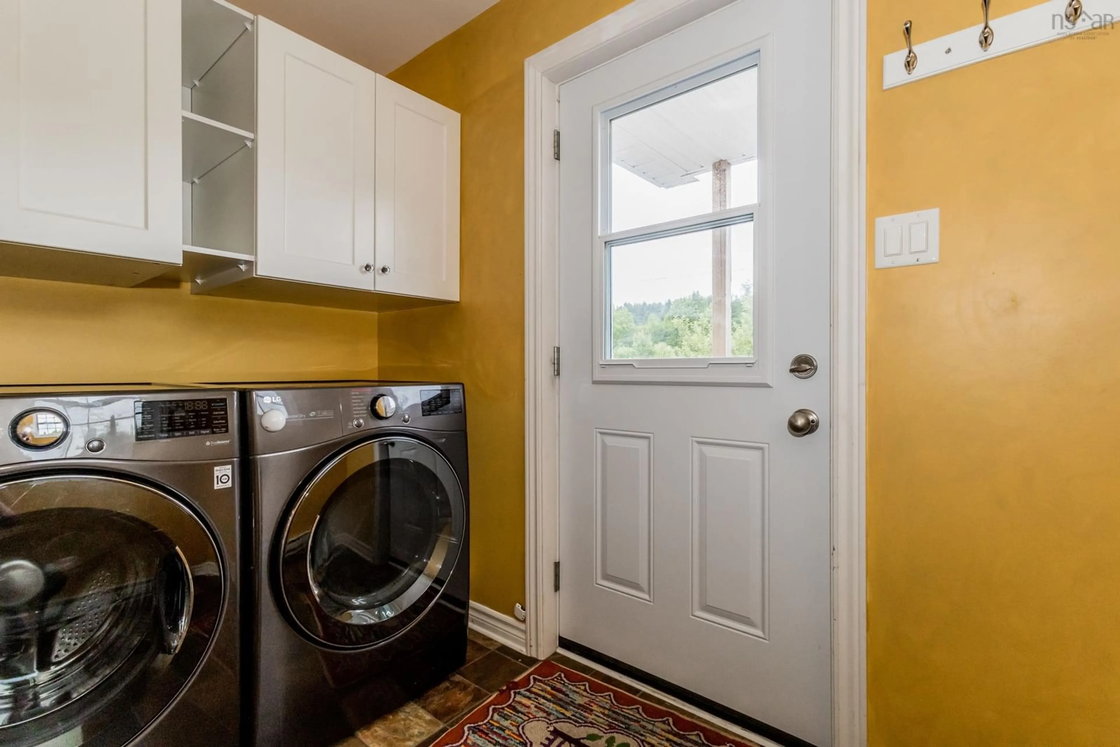 Laundry room for 31 Mills Mountain Rd, Granville Ferry Nova Scotia B0S 1A0