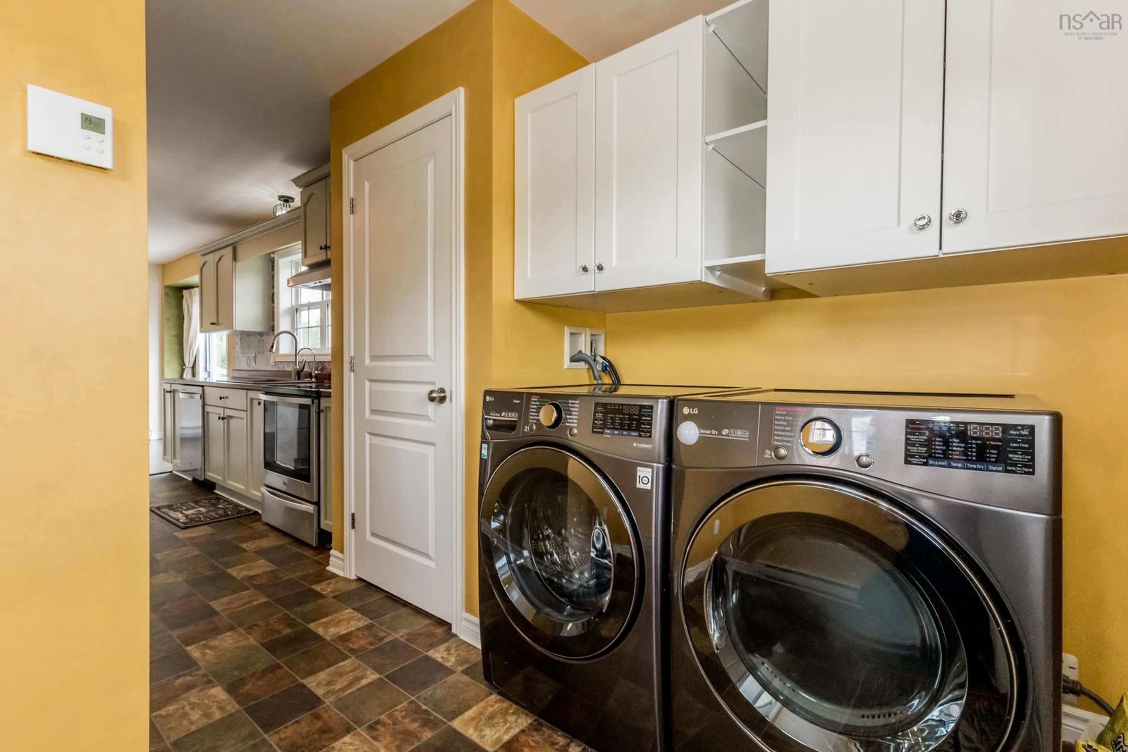 Laundry room for 31 Mills Mountain Rd, Granville Ferry Nova Scotia B0S 1A0