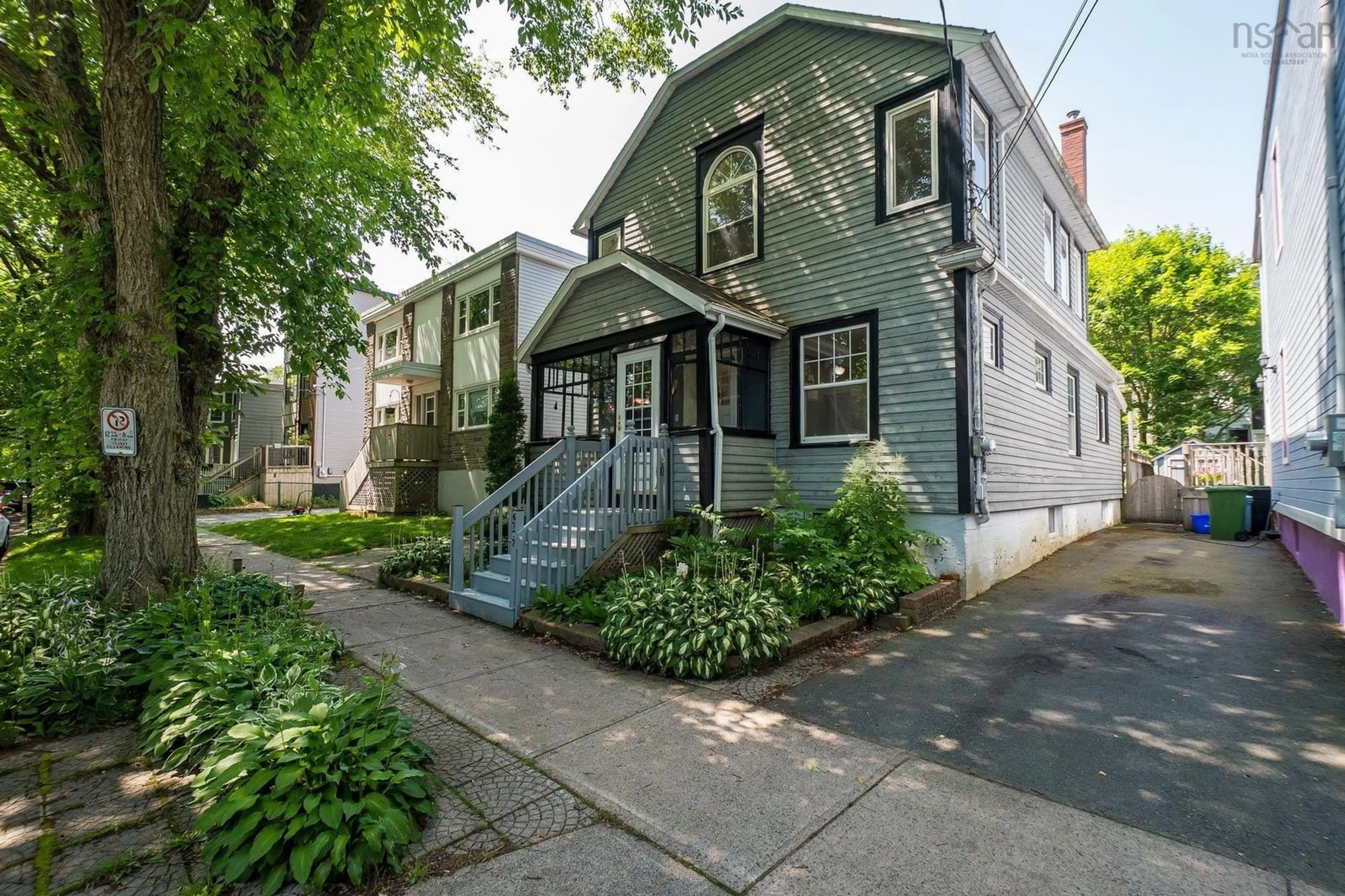 Unknown for 6277 Lawrence St, Halifax Nova Scotia B3L 1J8