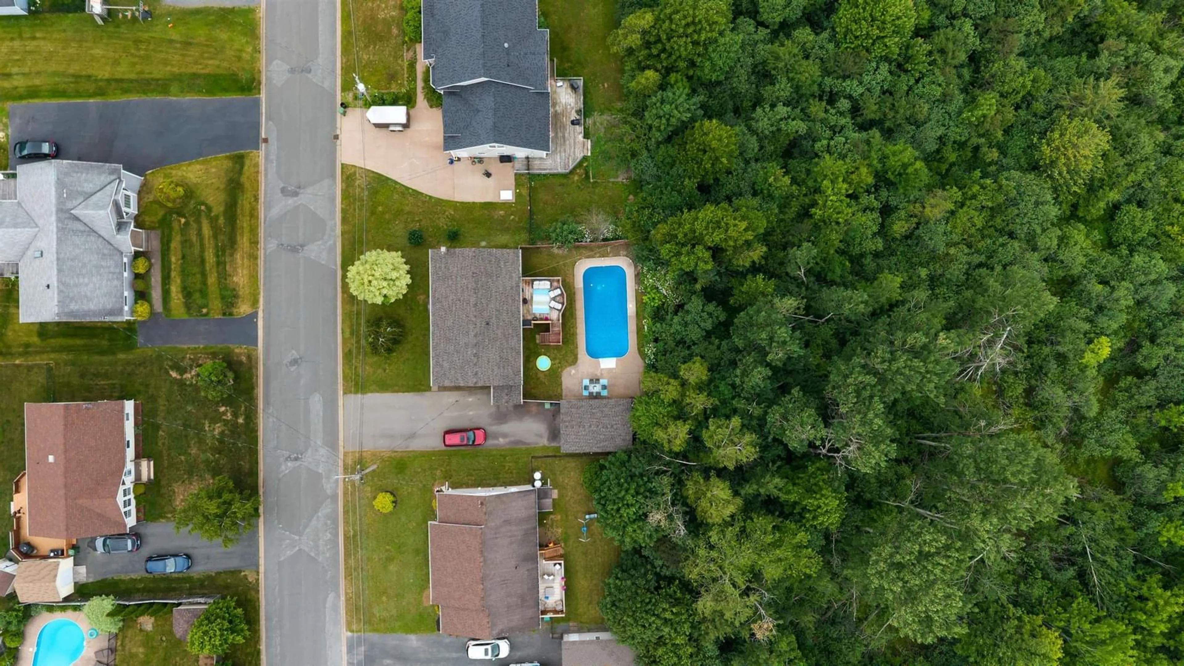 A pic from outside/outdoor area/front of a property/back of a property/a pic from drone, unknown for 98 Sierra Dr, New Glasgow Nova Scotia B2H 6A2